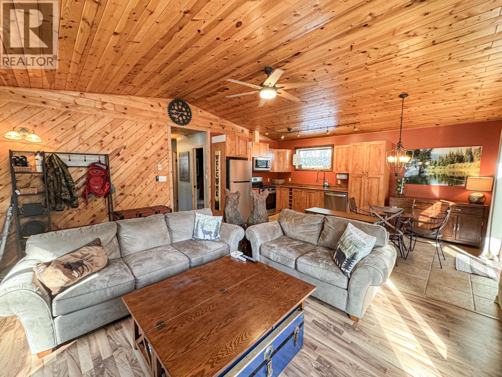 5405 Dutch Creek Road, Dutch Creek, British Columbia  V0B 1L2 - Photo 27 - 10381351