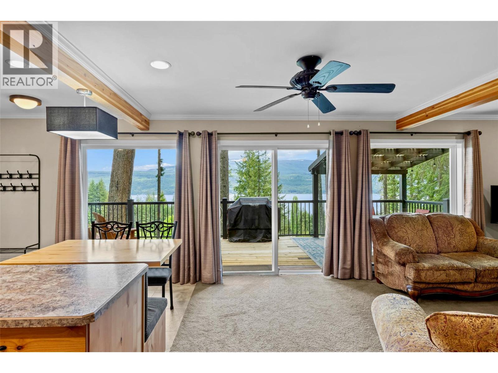 7730 Columbia Drive, Anglemont, British Columbia  V0E 1M8 - Photo 13 - 10380081