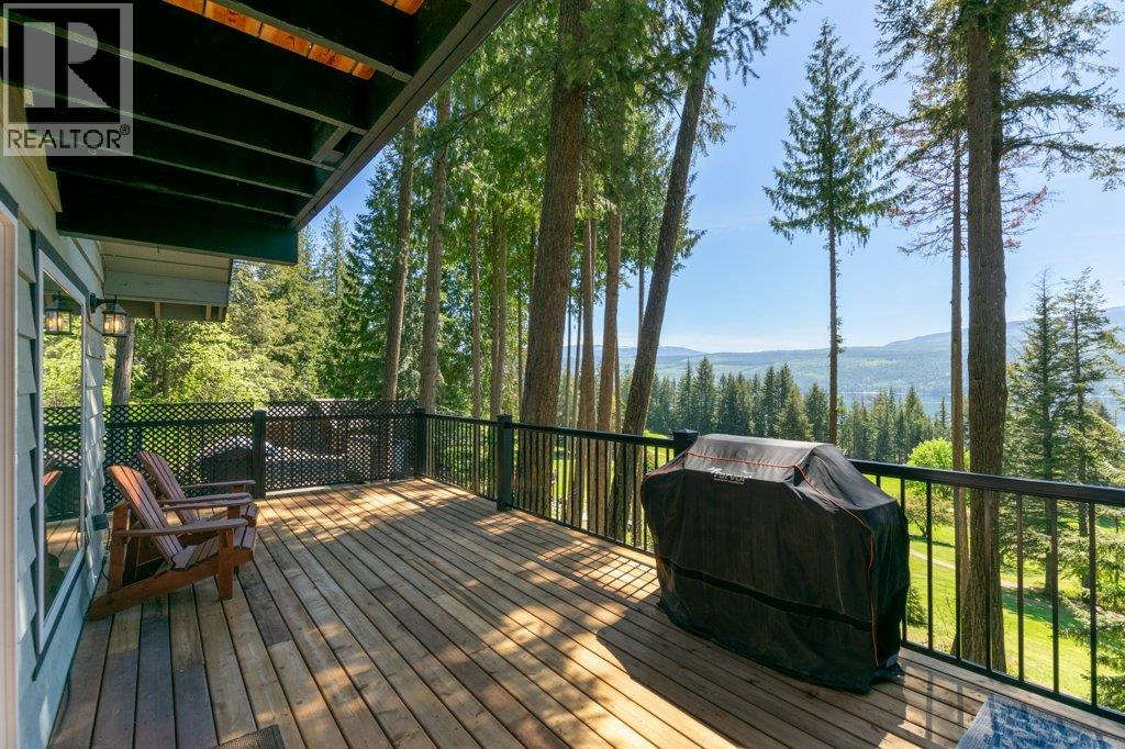 7730 Columbia Drive, Anglemont, British Columbia  V0E 1M8 - Photo 17 - 10380081