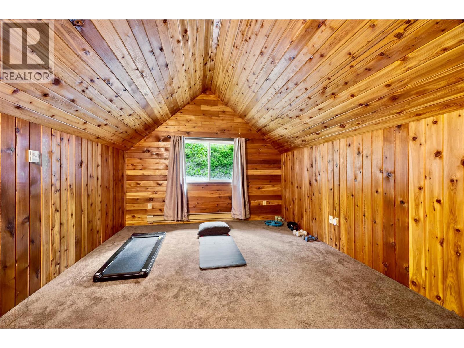 7730 Columbia Drive, Anglemont, British Columbia  V0E 1M8 - Photo 27 - 10380081