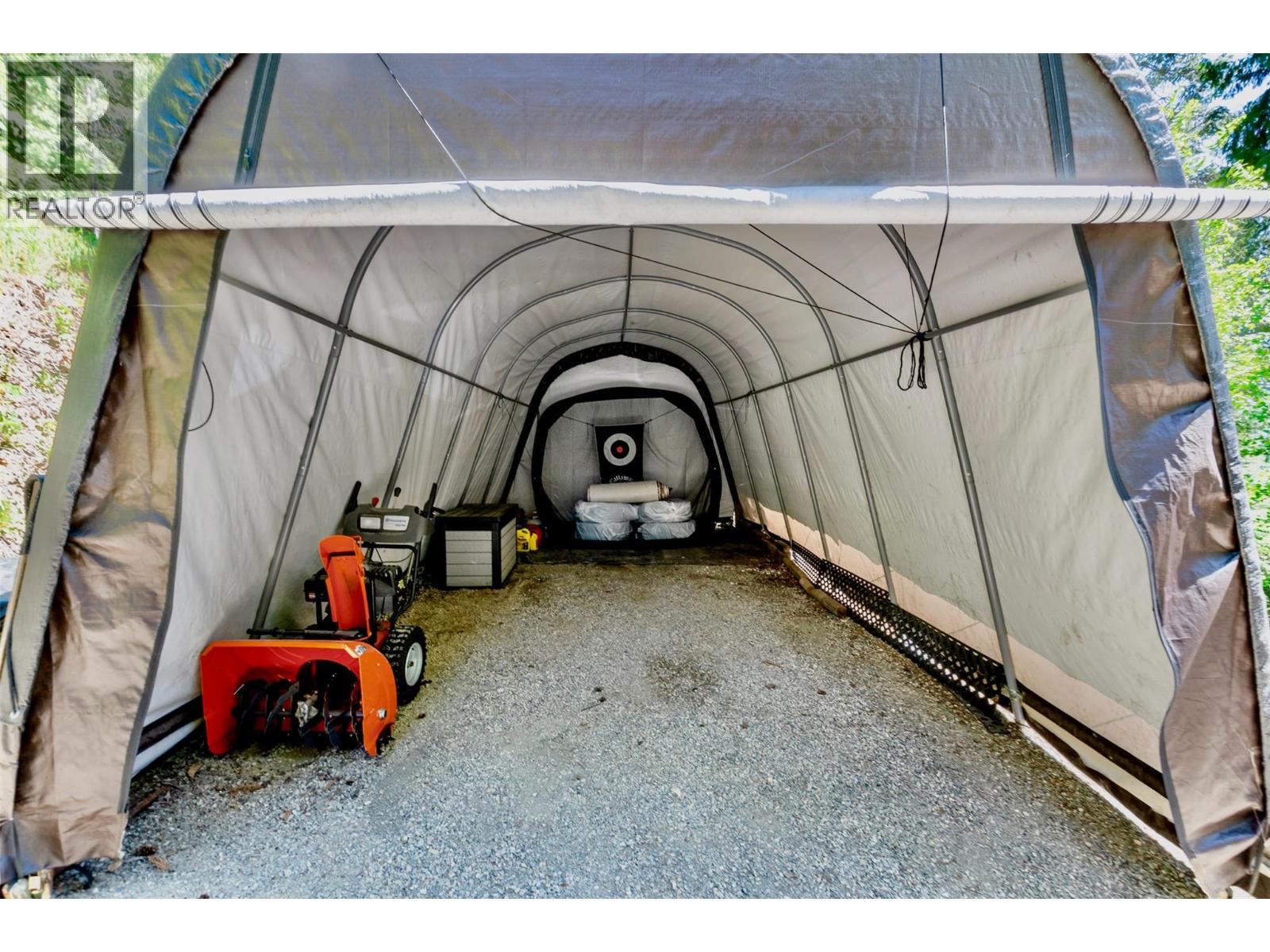 7730 Columbia Drive, Anglemont, British Columbia  V0E 1M8 - Photo 44 - 10380081