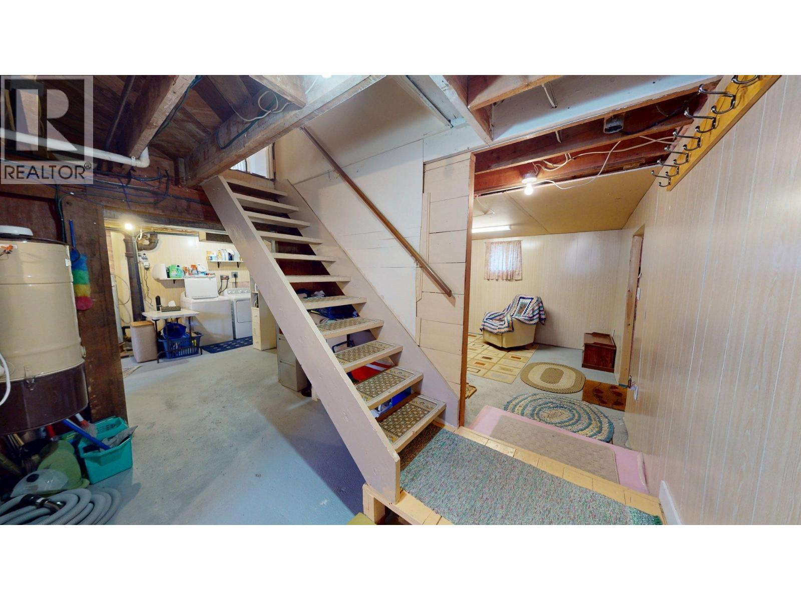 465 11th Avenue, Montrose, British Columbia  V0G 1P0 - Photo 20 - 10381145