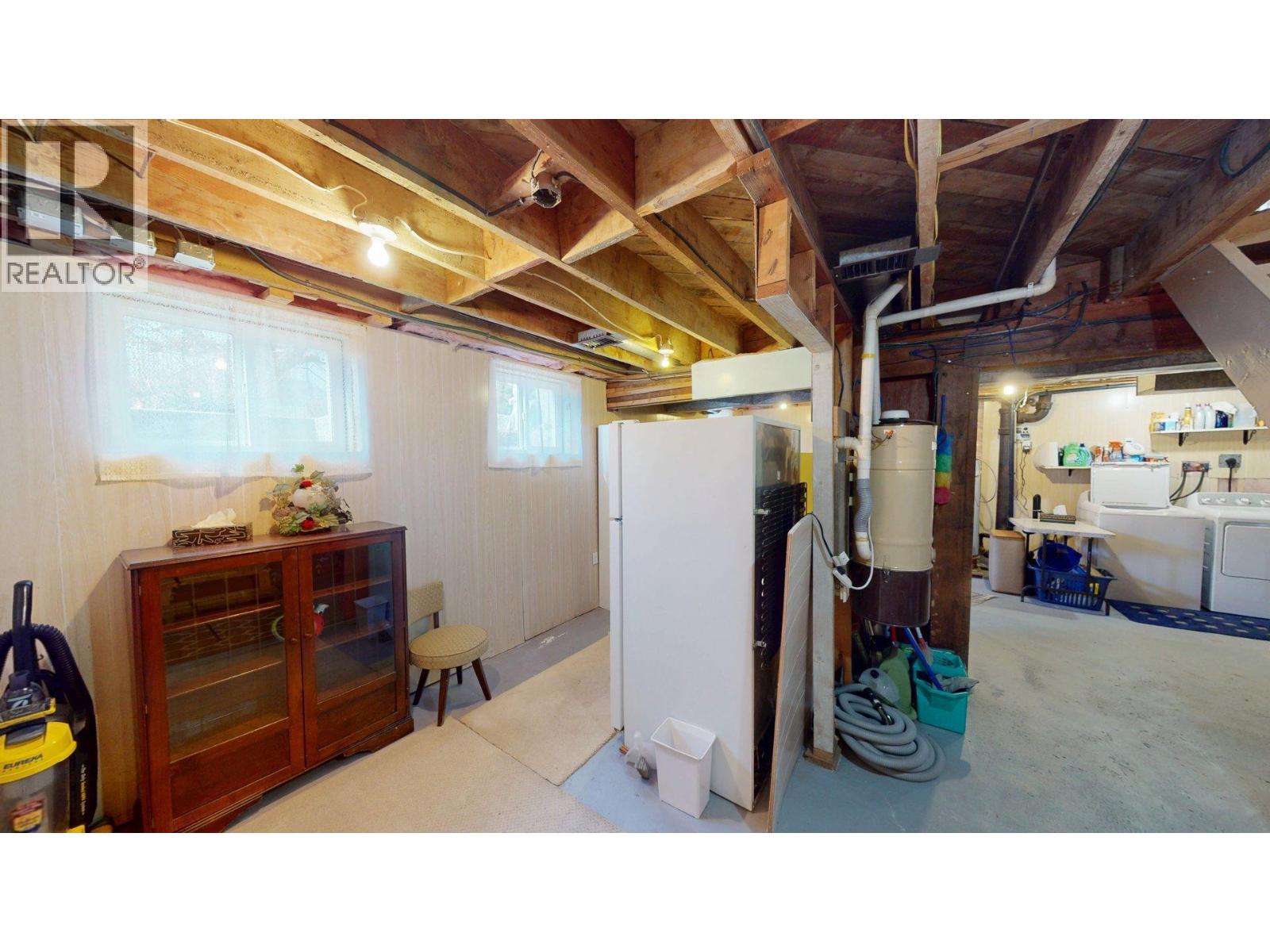 465 11th Avenue, Montrose, British Columbia  V0G 1P0 - Photo 24 - 10381145