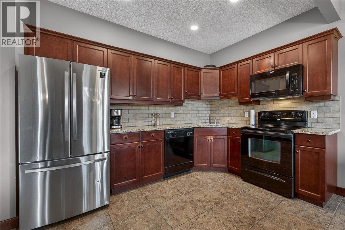 500 Bighorn Boulevard Unit# 522a, Radium Hot Springs, British Columbia  V0A 1M0 - Photo 7 - 10380563