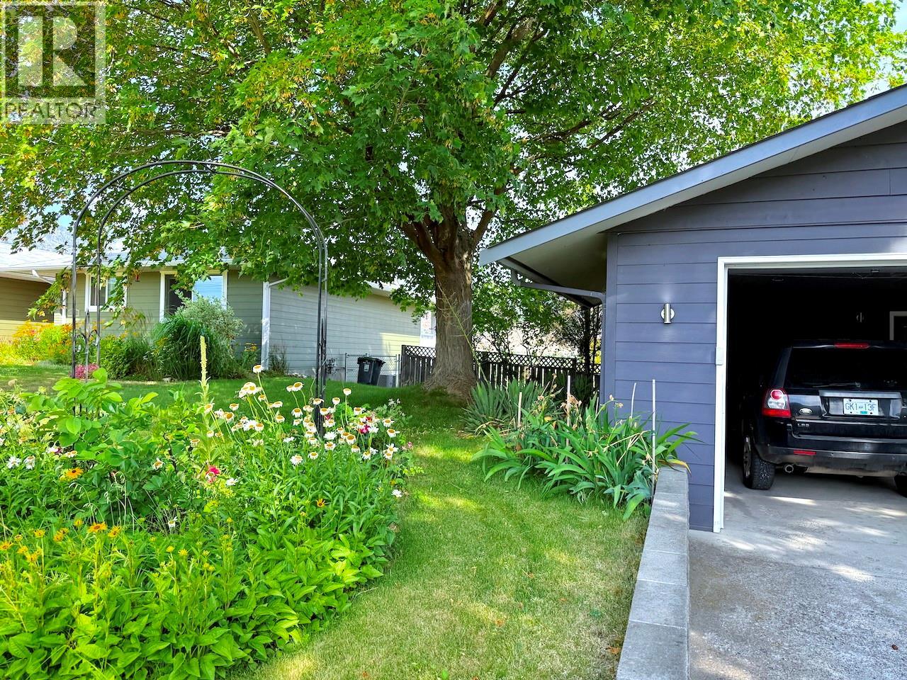 5622 Yarrow Street, Oliver, British Columbia  V0H 1T9 - Photo 44 - 10381389