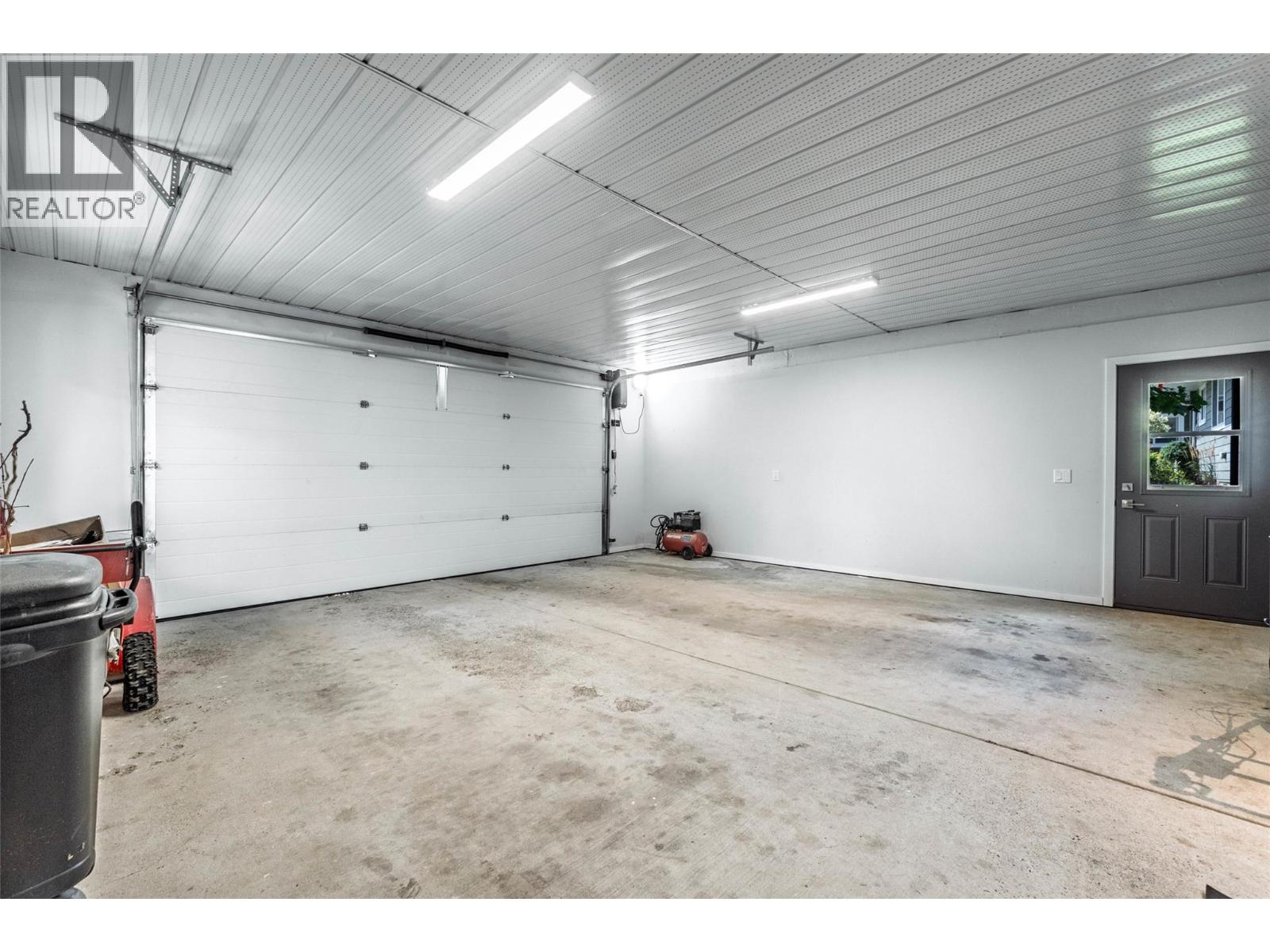 5622 Yarrow Street, Oliver, British Columbia  V0H 1T9 - Photo 54 - 10381389