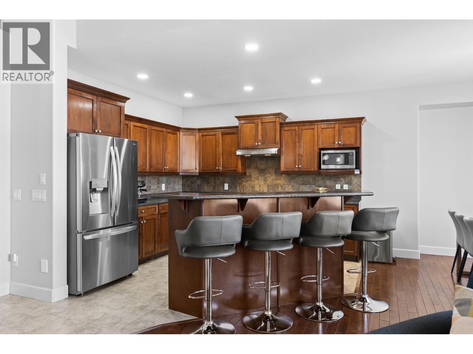 2038 Cornerstone Drive, West Kelowna, British Columbia  V4T 2Y3 - Photo 4 - 10380257