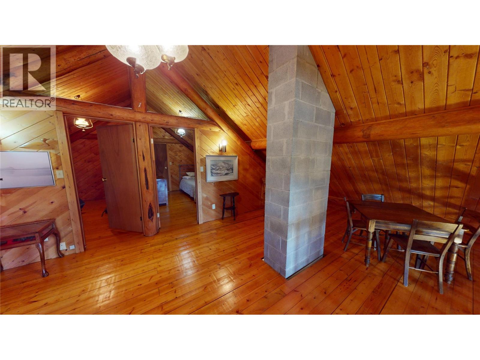 4892 Ogilvey Avenue, Fairmont Hot Springs, British Columbia  V0A 1L1 - Photo 19 - 10381408