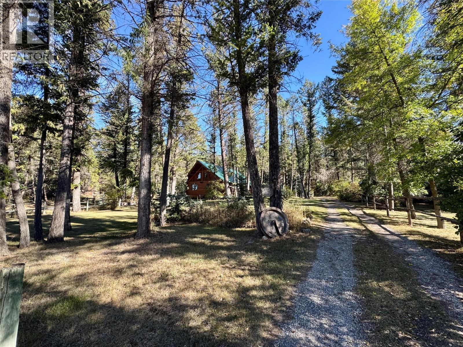 4892 Ogilvey Avenue, Fairmont Hot Springs, British Columbia  V0A 1L1 - Photo 34 - 10381408