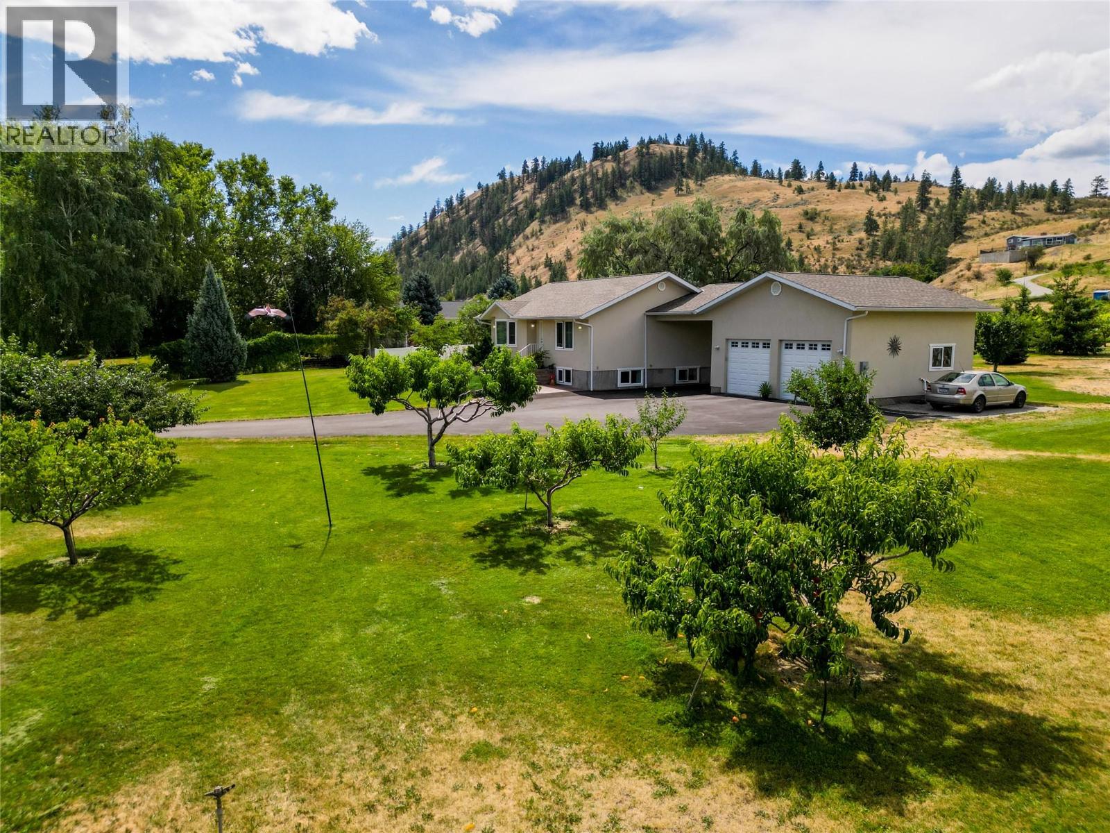 232 Linden Avenue, Kaleden, British Columbia  V0H 1K0 - Photo 4 - 10381293