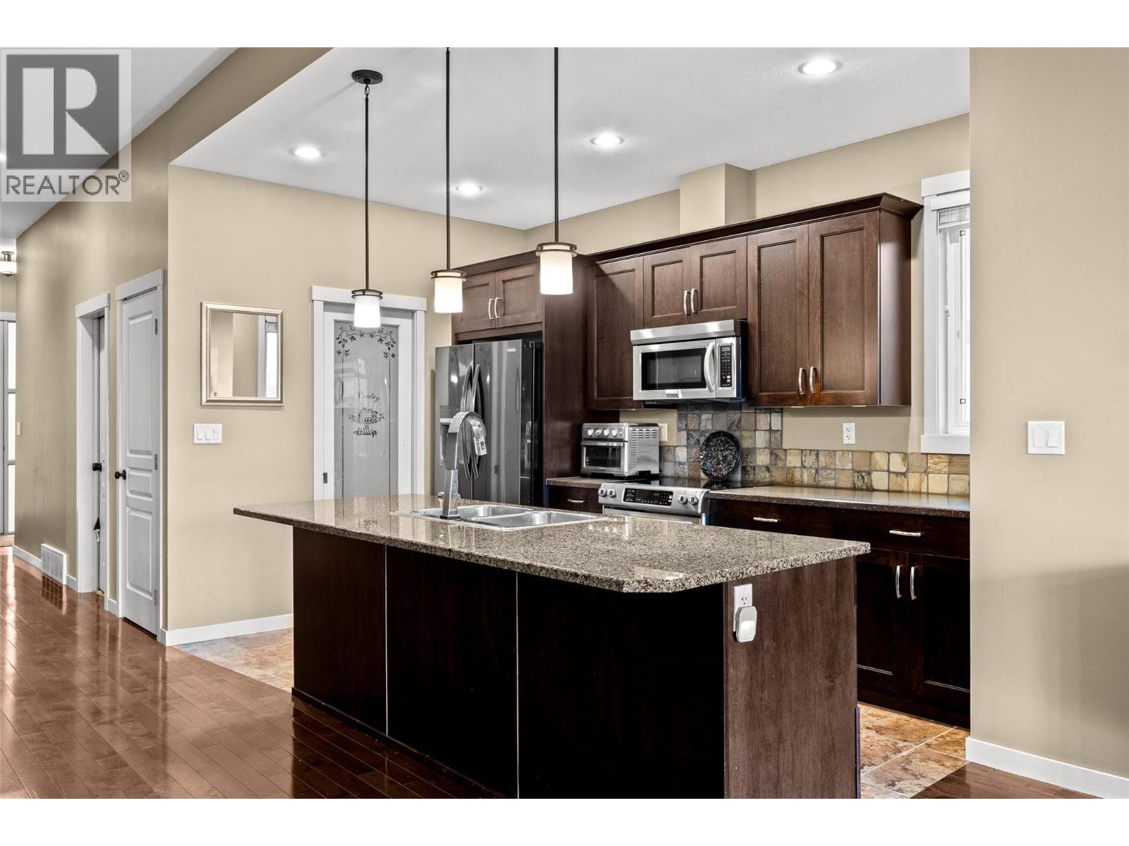 1583 Golf Ridge Drive, Kamloops, British Columbia  V2H 0A5 - Photo 13 - 10381138