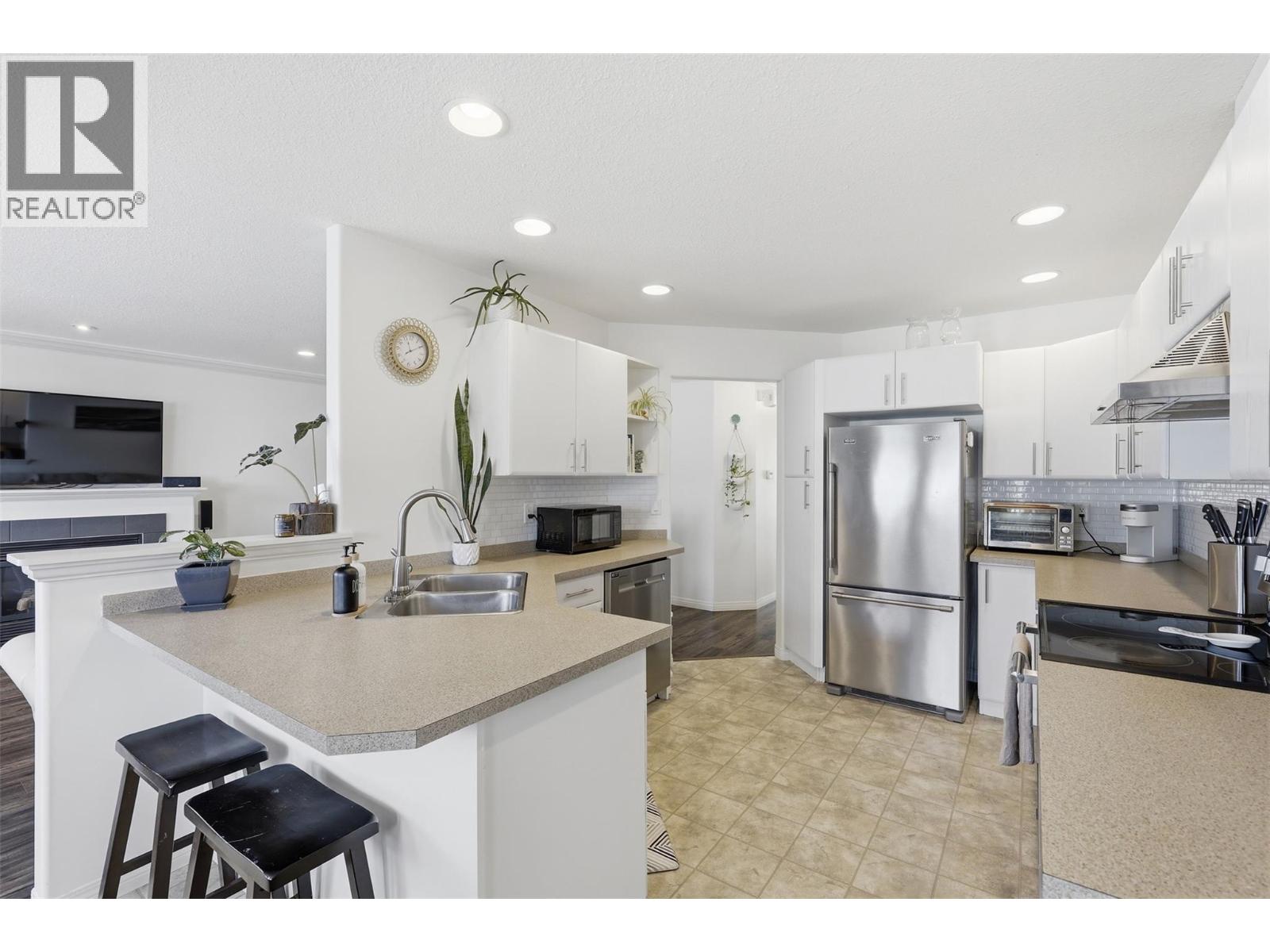 1104 Quail Drive Unit# 25, Kamloops, British Columbia  V2B 8S6 - Photo 10 - 10380838