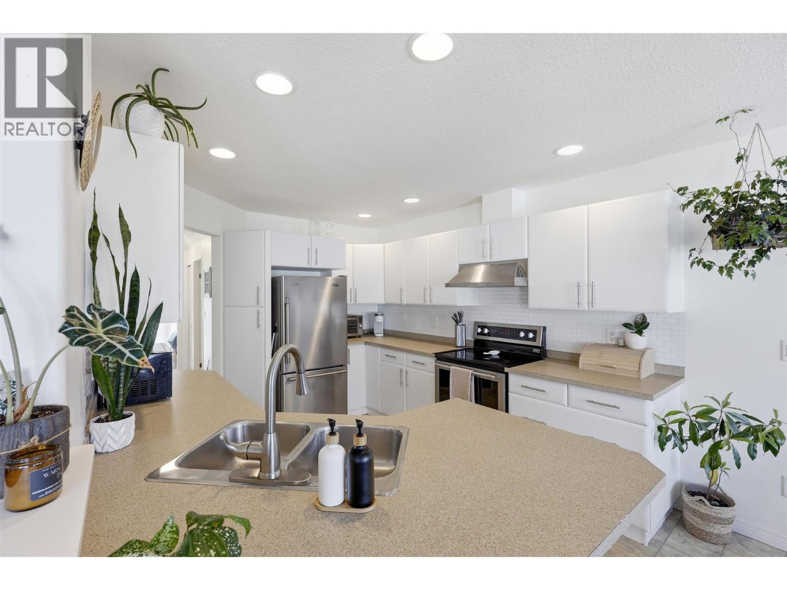 1104 Quail Drive Unit# 25, Kamloops, British Columbia  V2B 8S6 - Photo 11 - 10380838