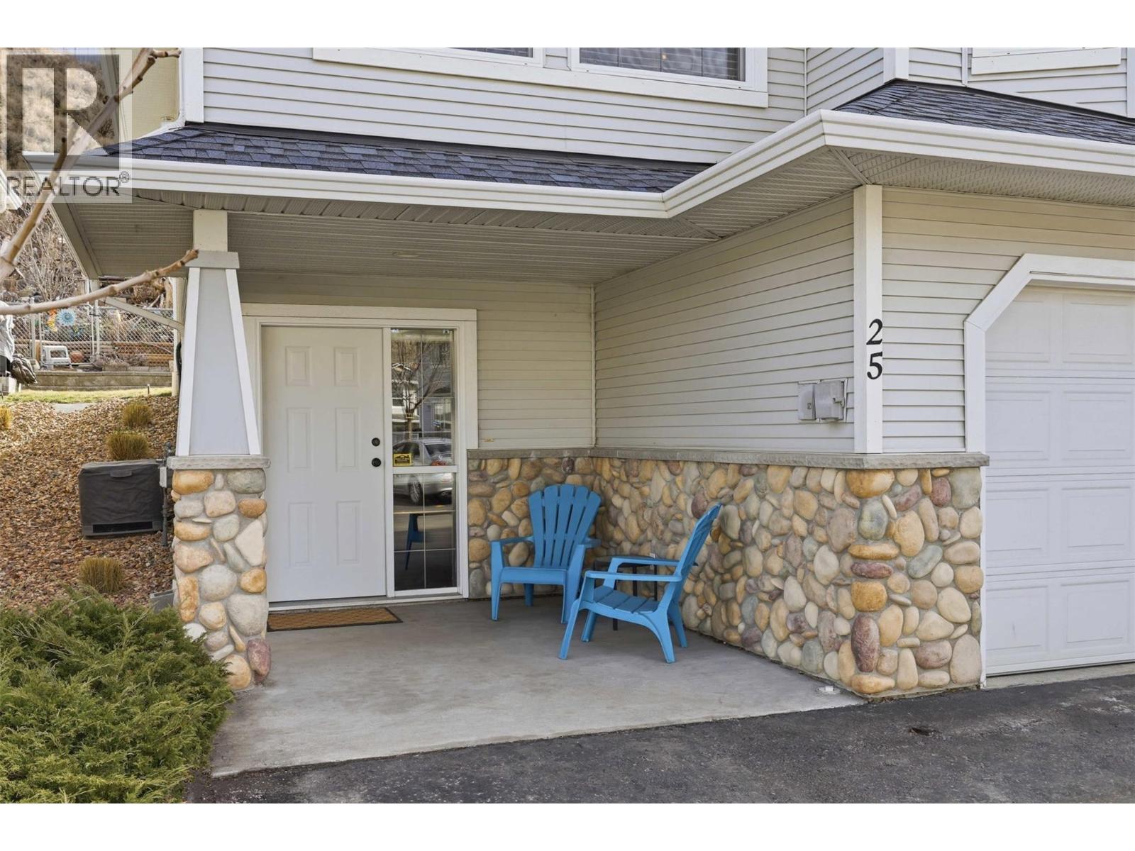 1104 Quail Drive Unit# 25, Kamloops, British Columbia  V2B 8S6 - Photo 2 - 10380838