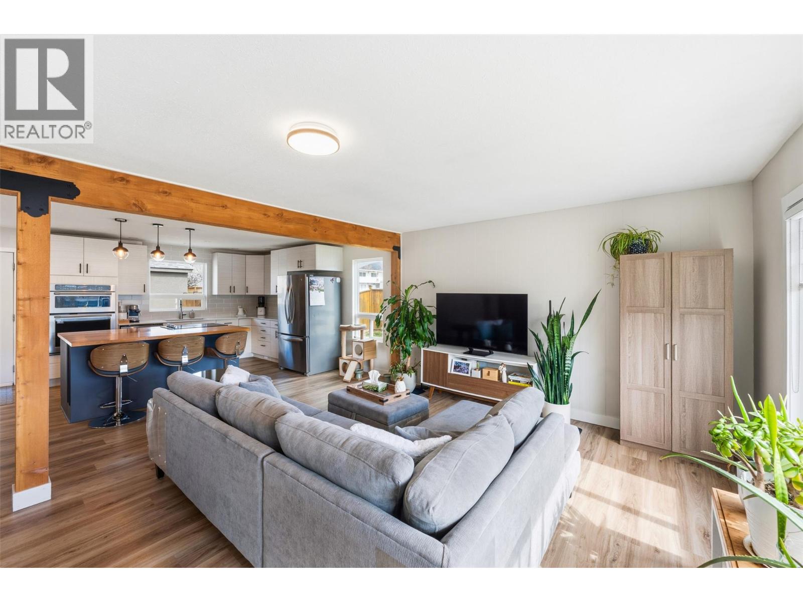 35 Granby Avenue, Penticton, British Columbia  V2A 2Y6 - Photo 7 - 10381393