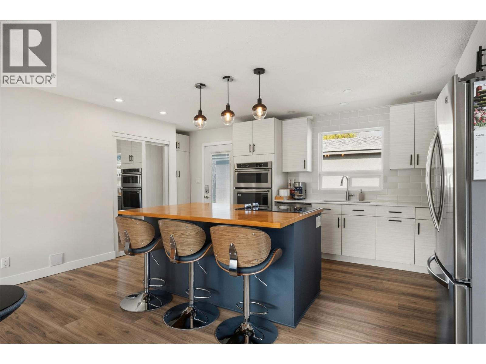 35 Granby Avenue, Penticton, British Columbia  V2A 2Y6 - Photo 8 - 10381393