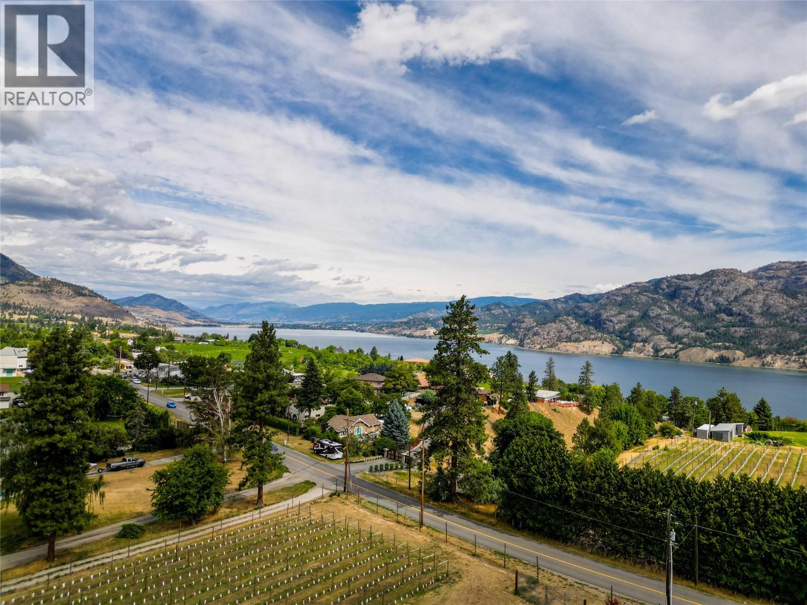 232 Linden Avenue, Kaleden, British Columbia  V0H 1K0 - Photo 2 - 10381320