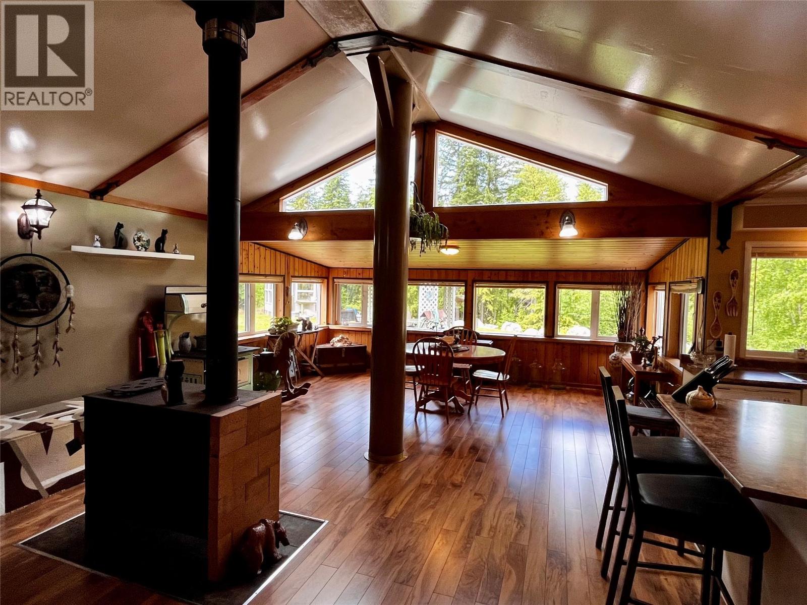 7705 Omen Road, Fauquier, British Columbia  V0G 1K0 - Photo 28 - 10380978