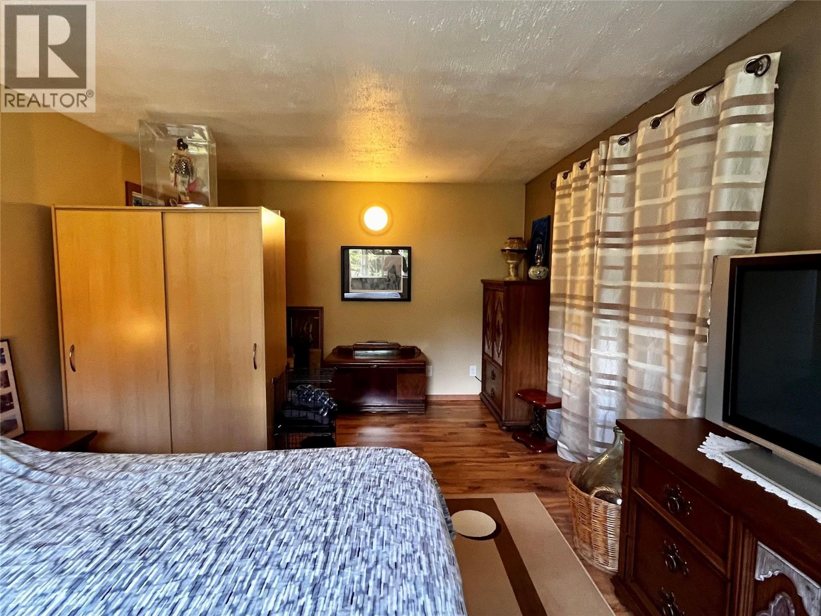 7705 Omen Road, Fauquier, British Columbia  V0G 1K0 - Photo 35 - 10380978