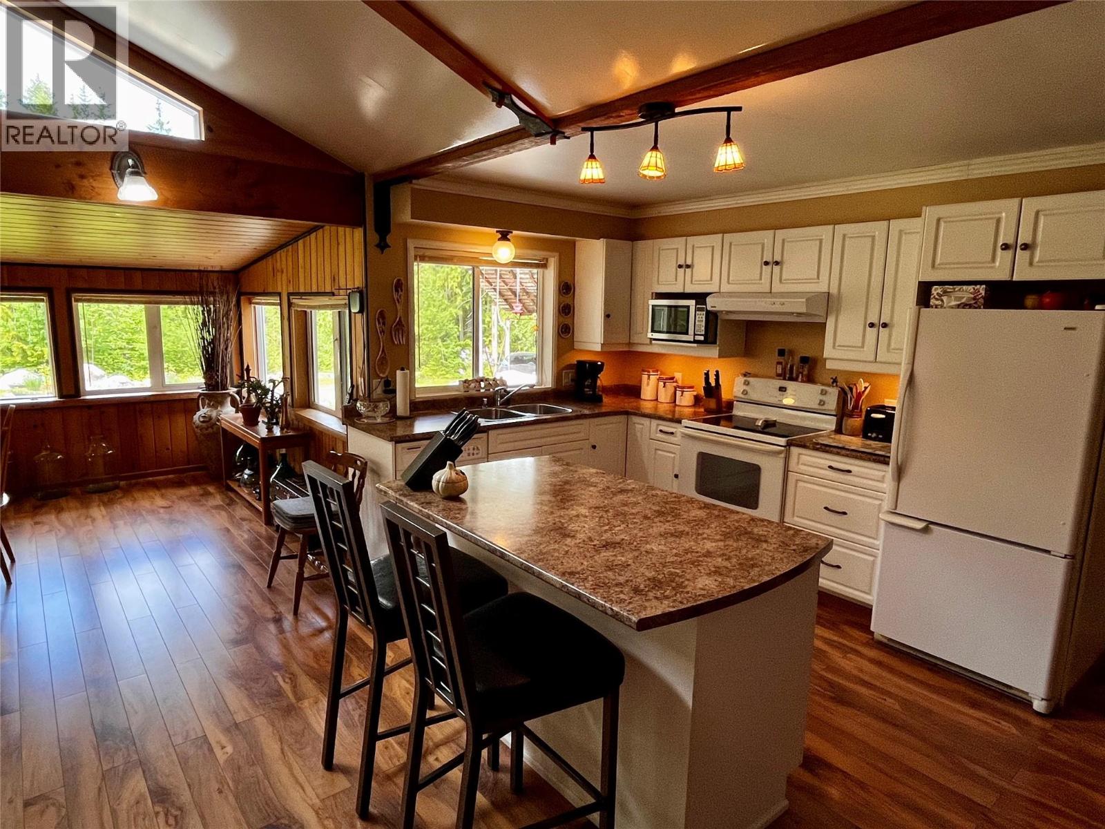 7705 Omen Road, Fauquier, British Columbia  V0G 1K0 - Photo 46 - 10380978