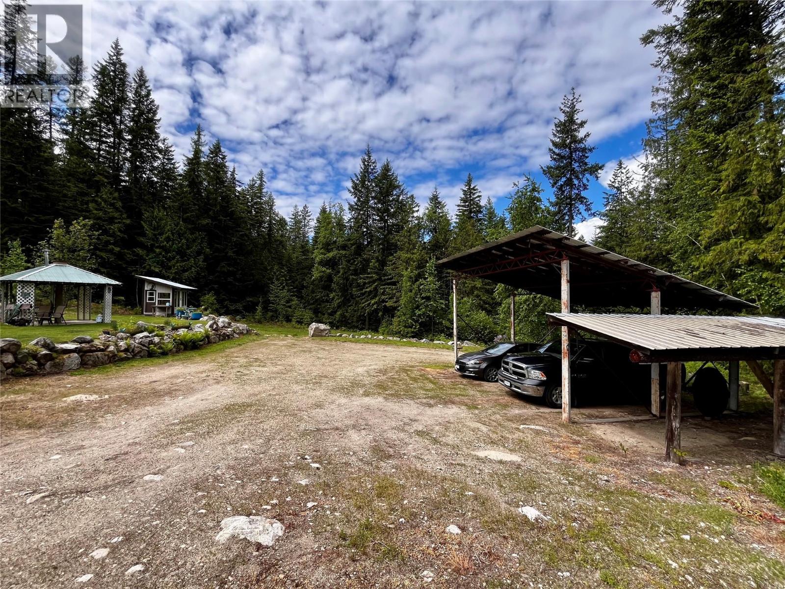 7705 Omen Road, Fauquier, British Columbia  V0G 1K0 - Photo 52 - 10380978