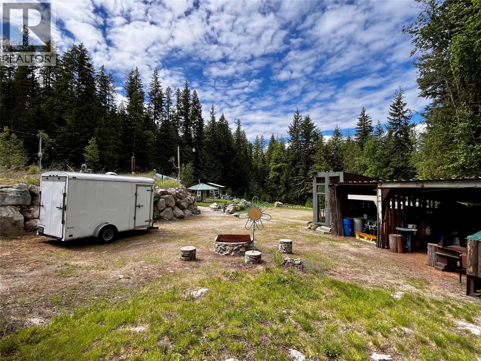 7705 Omen Road, Fauquier, British Columbia  V0G 1K0 - Photo 64 - 10380978