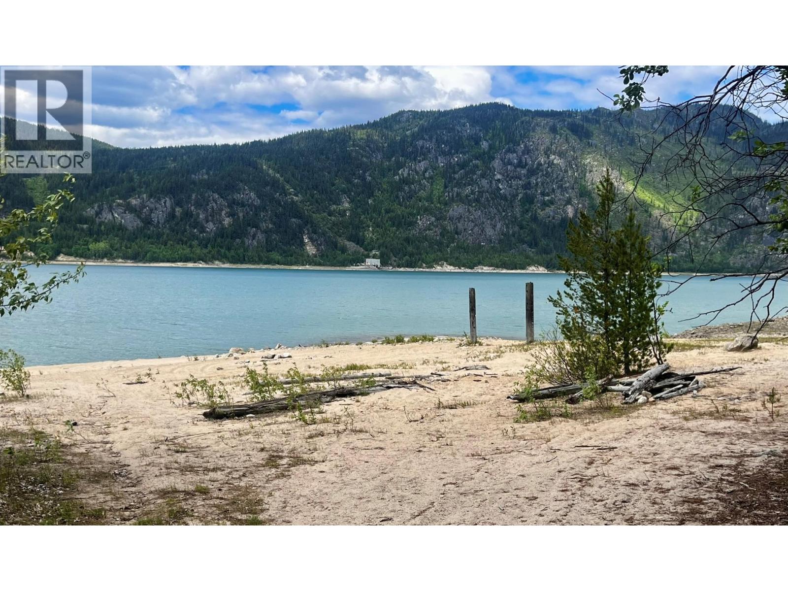 7705 Omen Road, Fauquier, British Columbia  V0G 1K0 - Photo 73 - 10380978