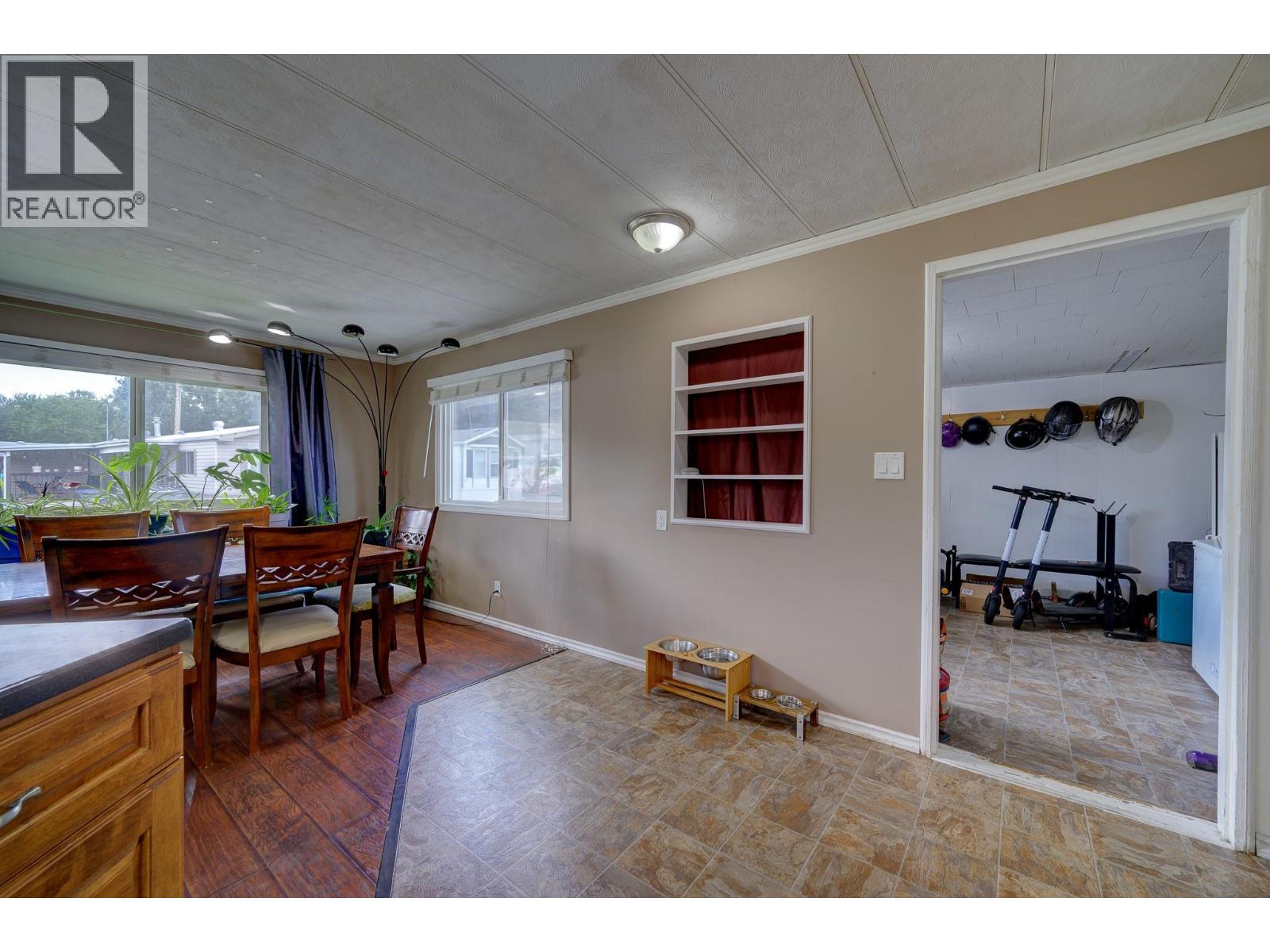 2400 Oakdale Way Unit# 112, Kamloops, British Columbia  V2B 6W7 - Photo 5 - 10381430