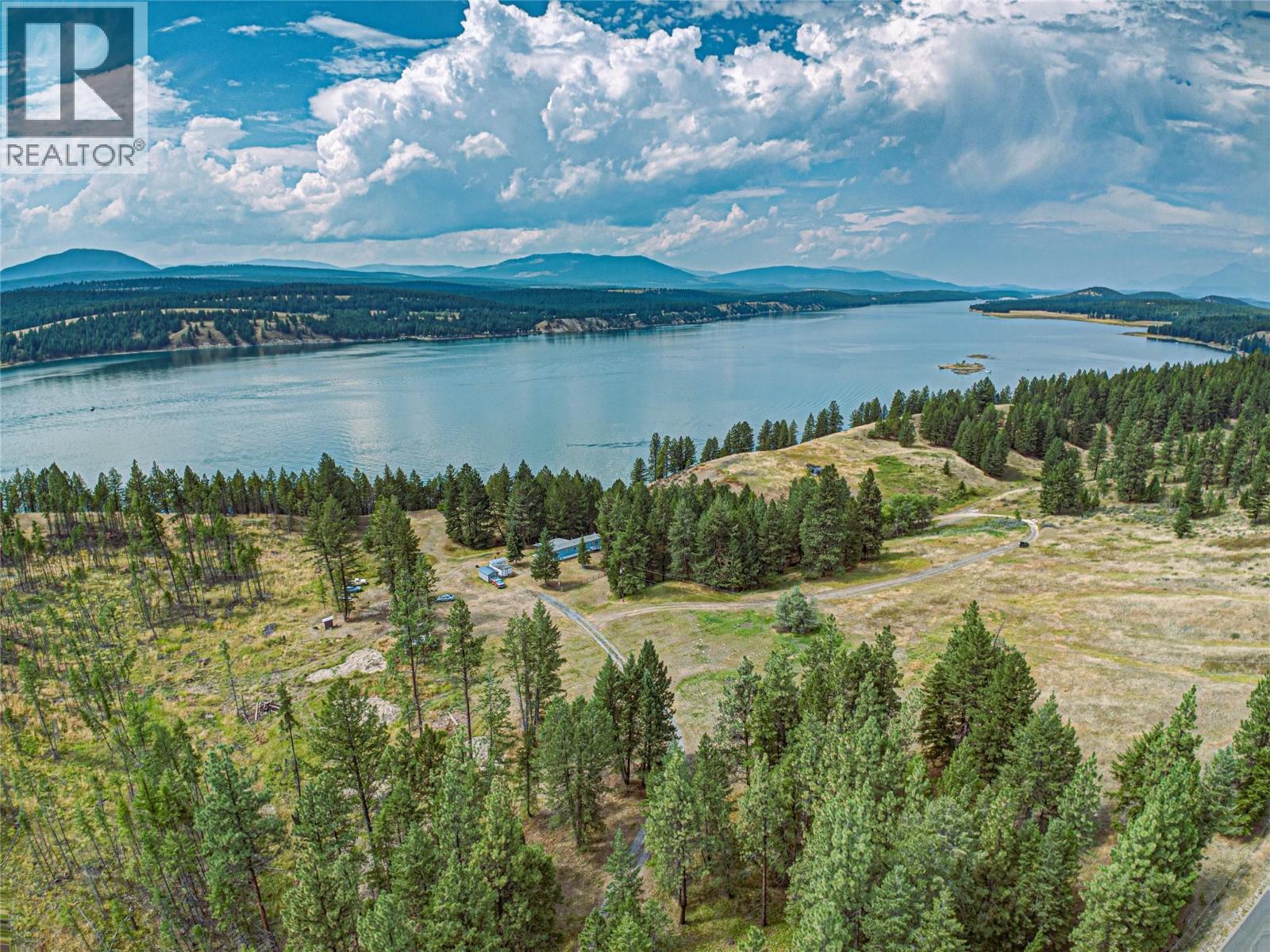 1347 Waldo Road, Baynes Lake, British Columbia  V0B 1T4 - Photo 11 - 10381384