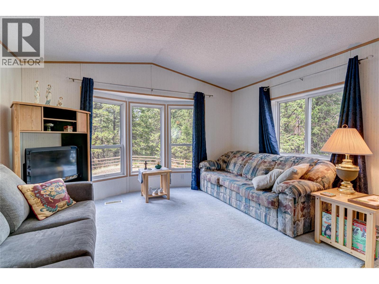 1347 Waldo Road, Baynes Lake, British Columbia  V0B 1T4 - Photo 27 - 10381384