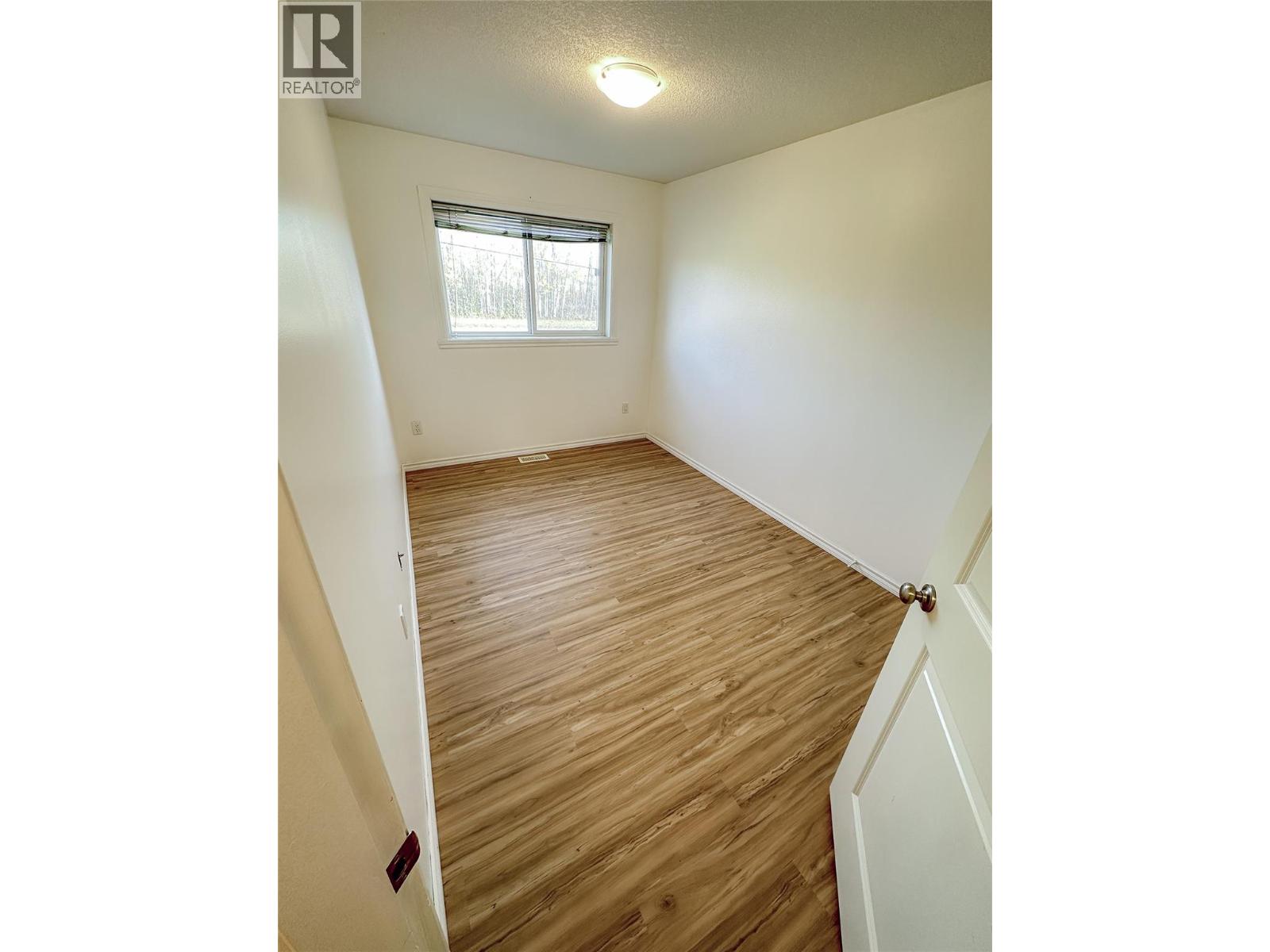 8300 17a Street, Dawson Creek, British Columbia  V1G 0E1 - Photo 10 - 10381461