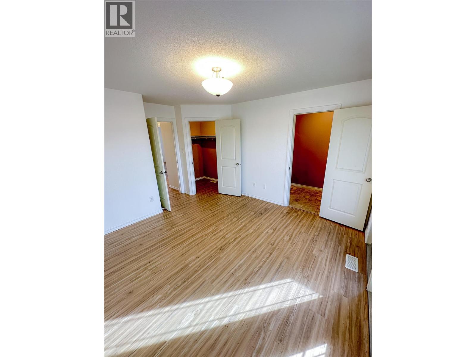 8300 17a Street, Dawson Creek, British Columbia  V1G 0E1 - Photo 12 - 10381461