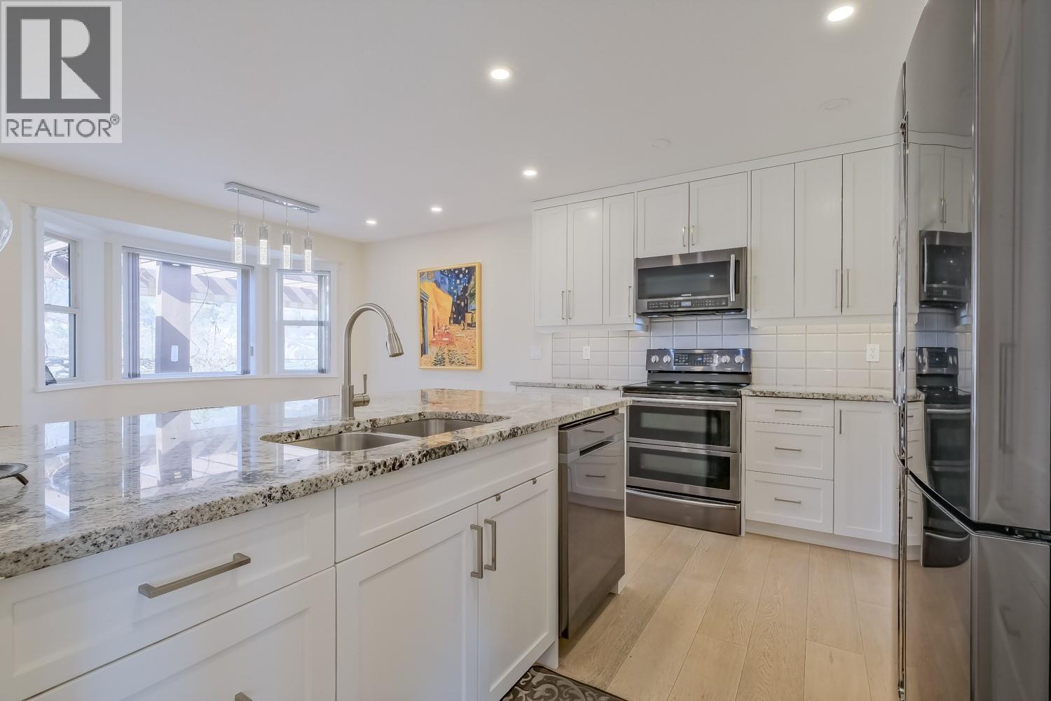 434 Ridge Road, Penticton, British Columbia  V2A 8N7 - Photo 10 - 10380912