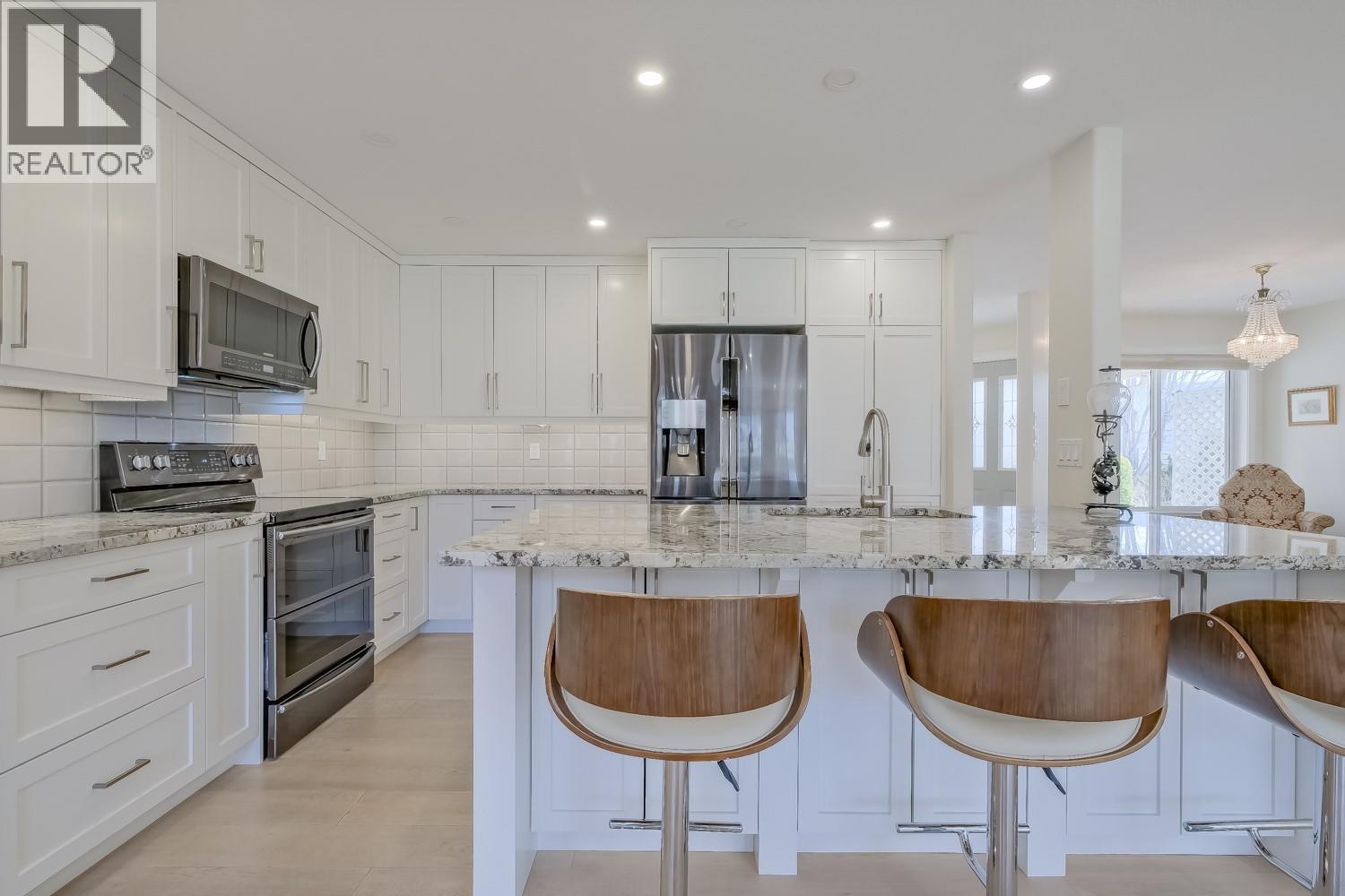 434 Ridge Road, Penticton, British Columbia  V2A 8N7 - Photo 16 - 10380912