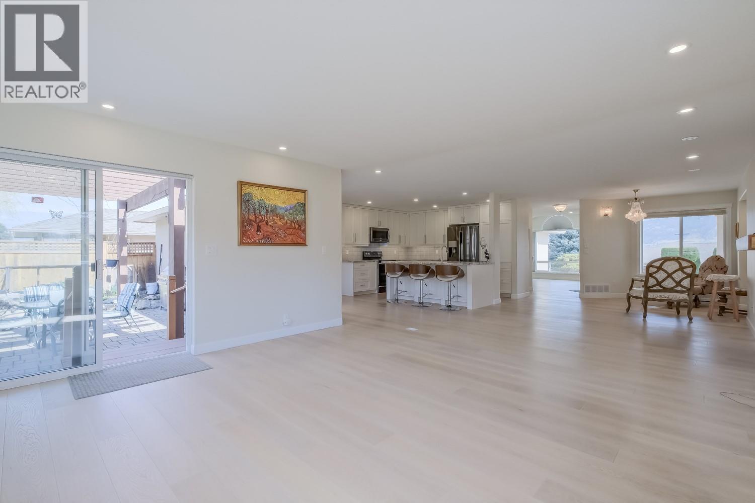 434 Ridge Road, Penticton, British Columbia  V2A 8N7 - Photo 20 - 10380912