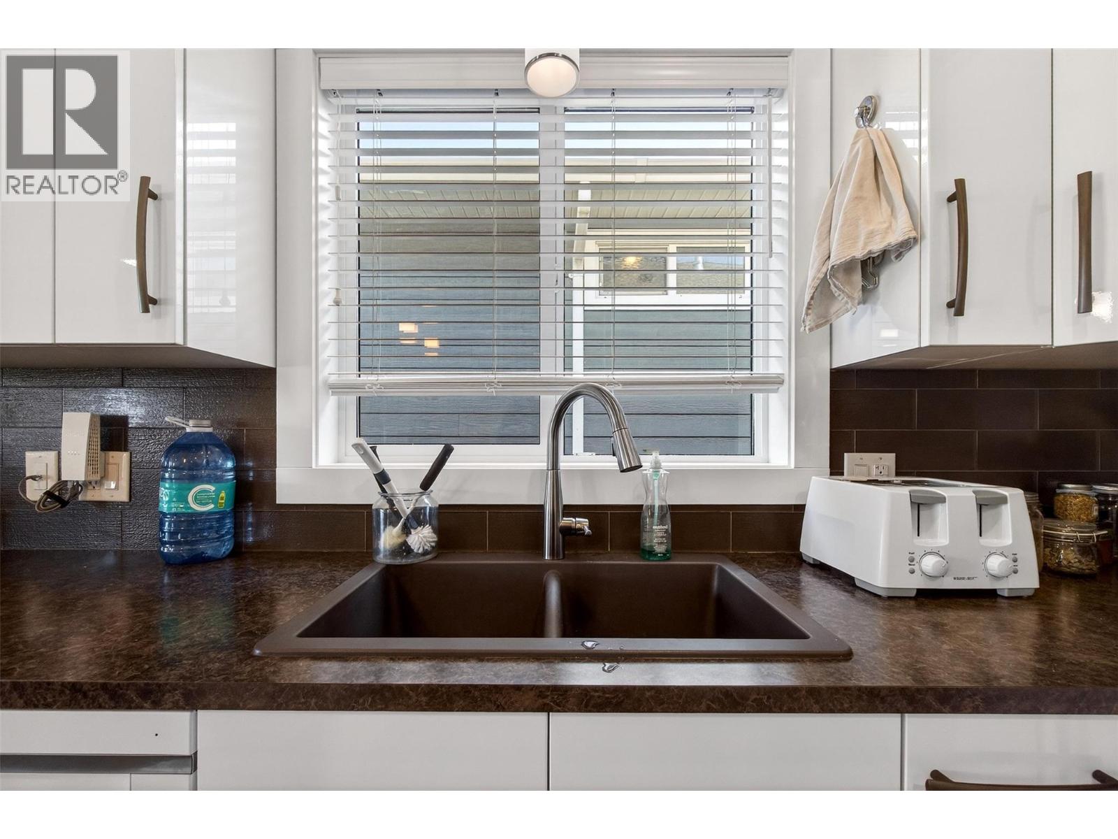 1341 30 Street Ne Unit# 3, Salmon Arm, British Columbia  V1E 0A7 - Photo 16 - 10381305