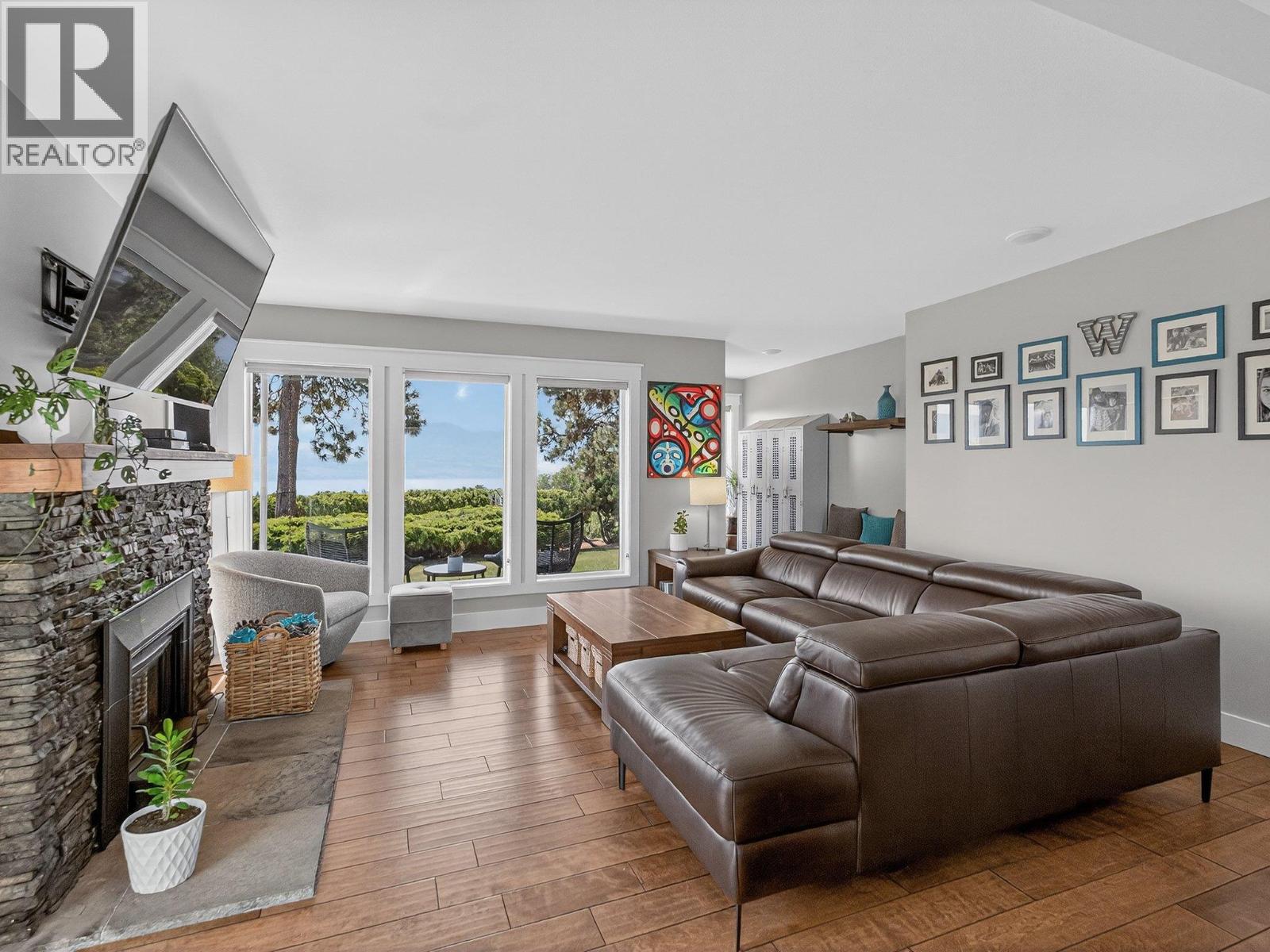 2715 Boucherie Road, West Kelowna, British Columbia  V1Z 2G3 - Photo 10 - 10381261