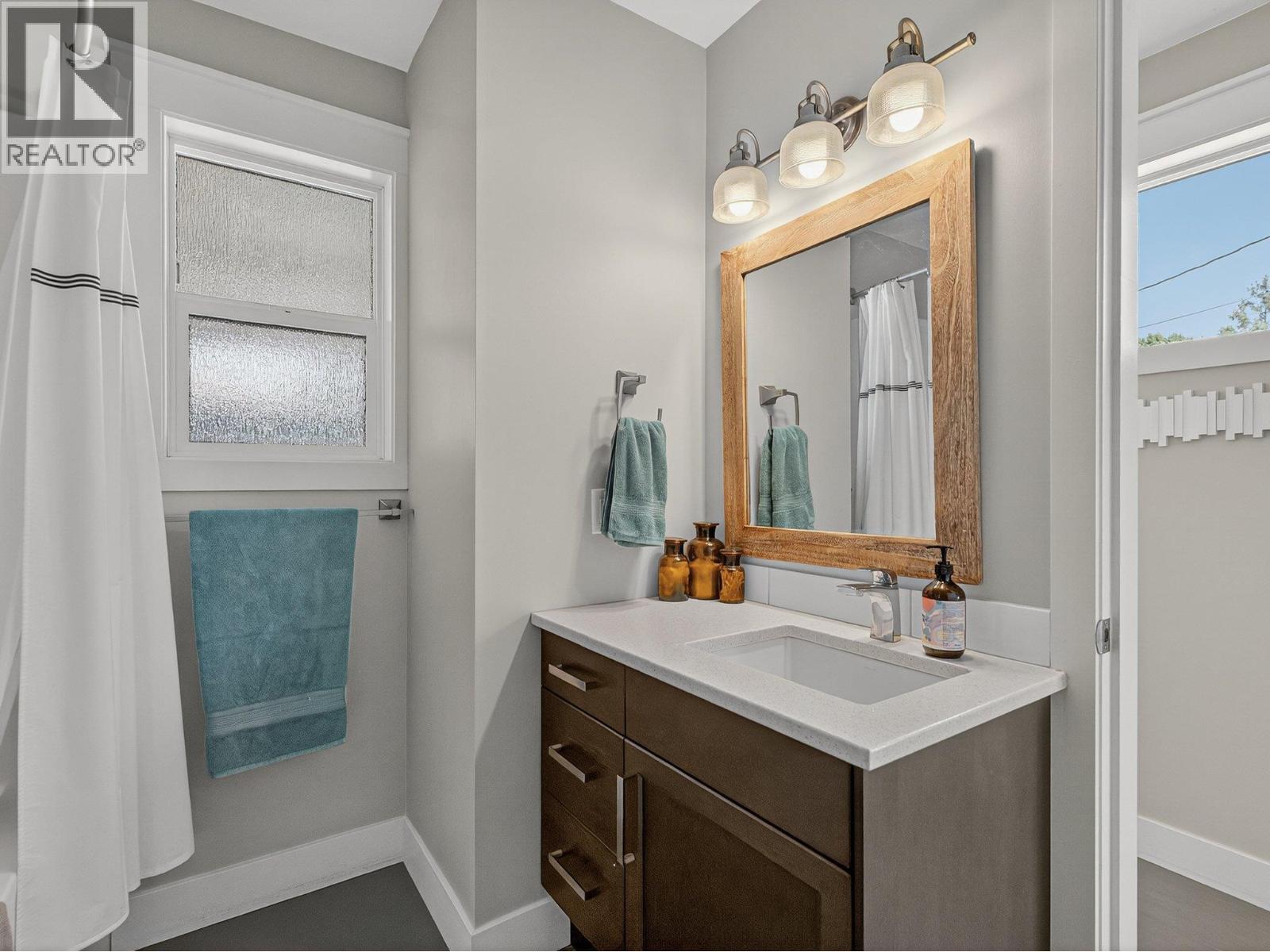 2715 Boucherie Road, West Kelowna, British Columbia  V1Z 2G3 - Photo 25 - 10381261