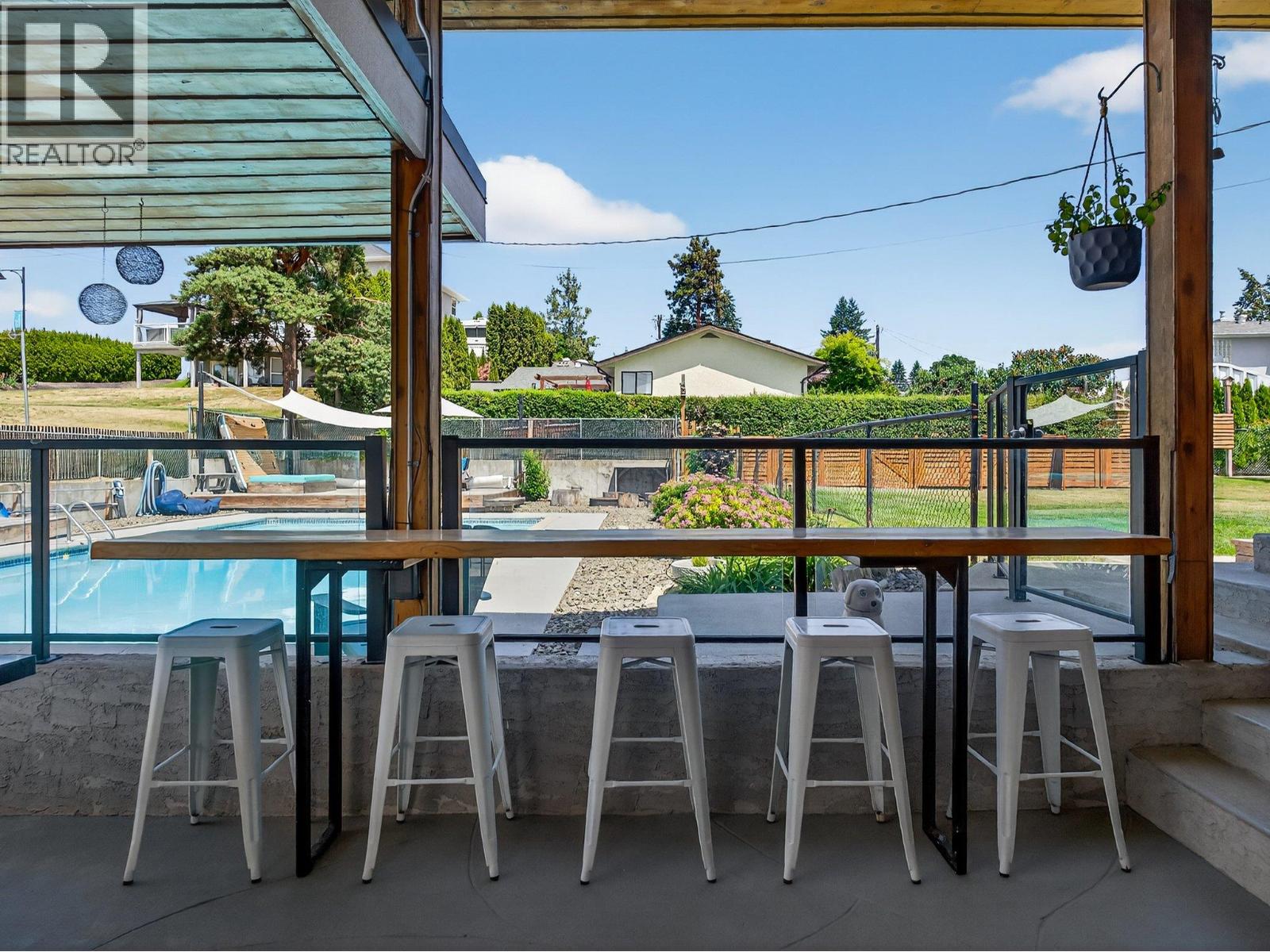 2715 Boucherie Road, West Kelowna, British Columbia  V1Z 2G3 - Photo 39 - 10381261