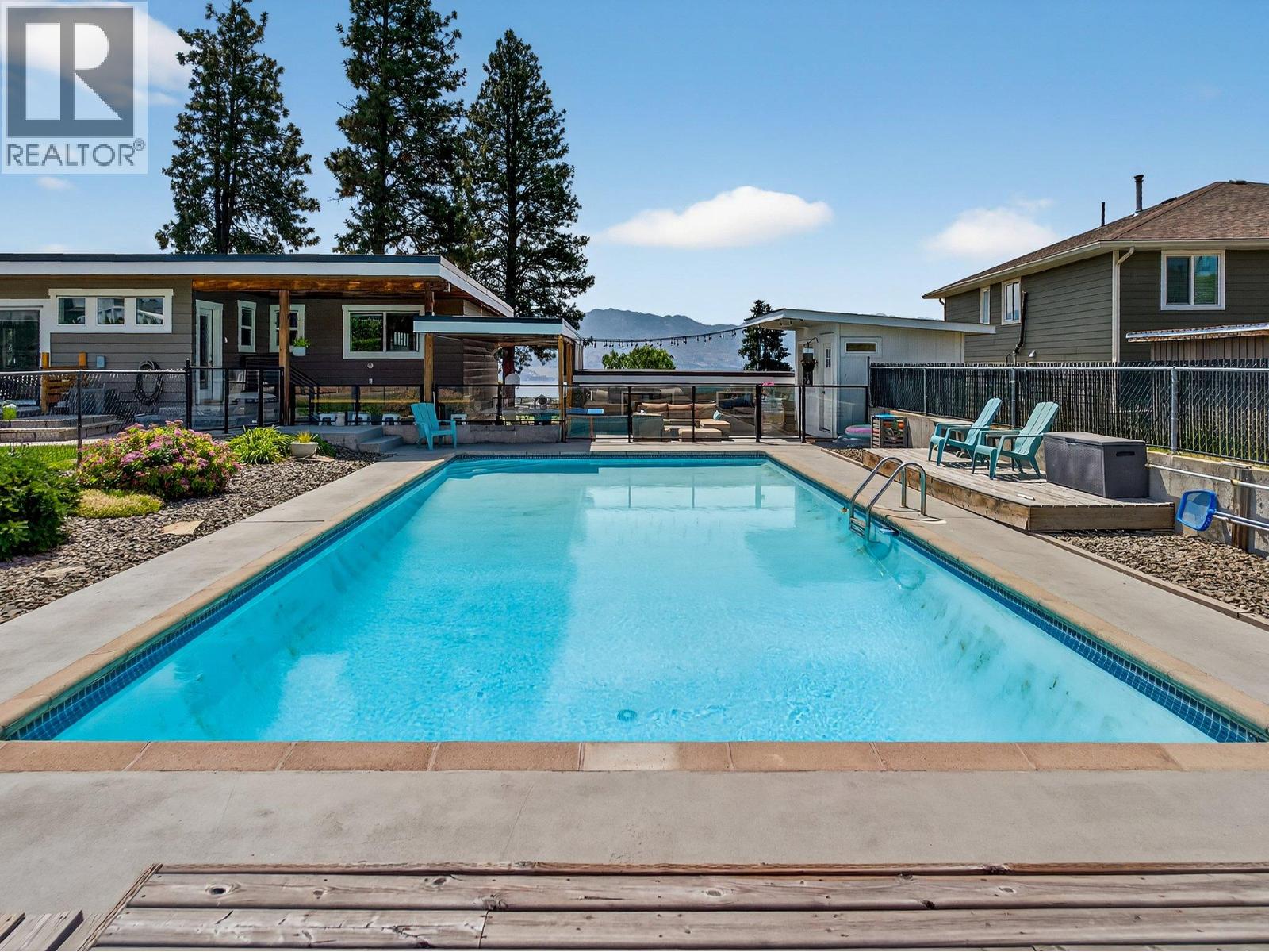 2715 Boucherie Road, West Kelowna, British Columbia  V1Z 2G3 - Photo 43 - 10381261