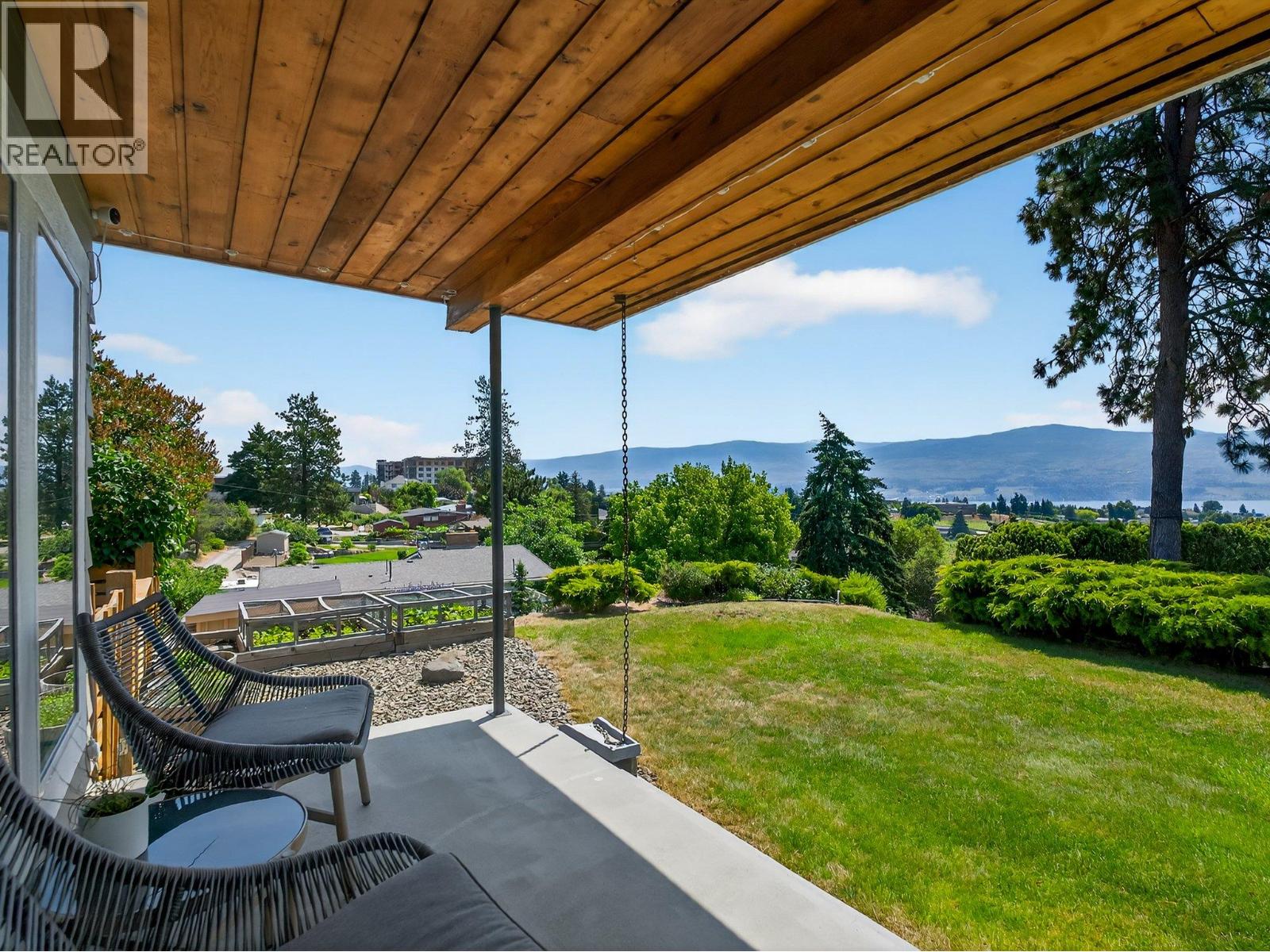 2715 Boucherie Road, West Kelowna, British Columbia  V1Z 2G3 - Photo 8 - 10381261