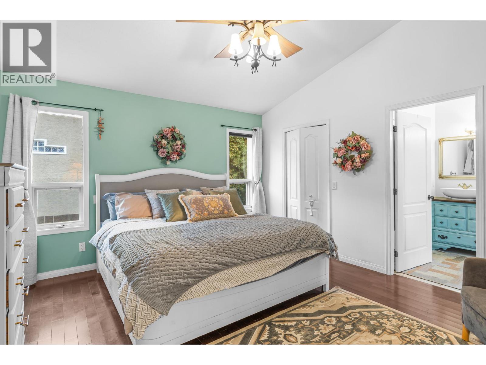 145 Magic Drive, Kelowna, British Columbia  V1V 1N2 - Photo 5 - 10381447