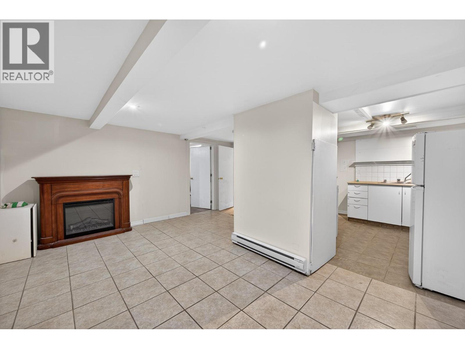 934 Westminster Avenue, Kamloops, British Columbia  V2B 1P1 - Photo 14 - 10381229