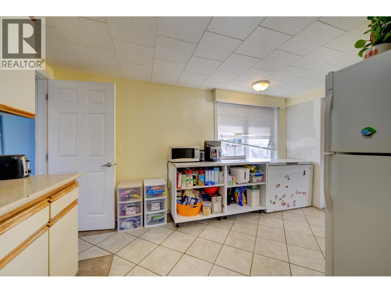 934 Westminster Avenue, Kamloops, British Columbia  V2B 1P1 - Photo 6 - 10381229