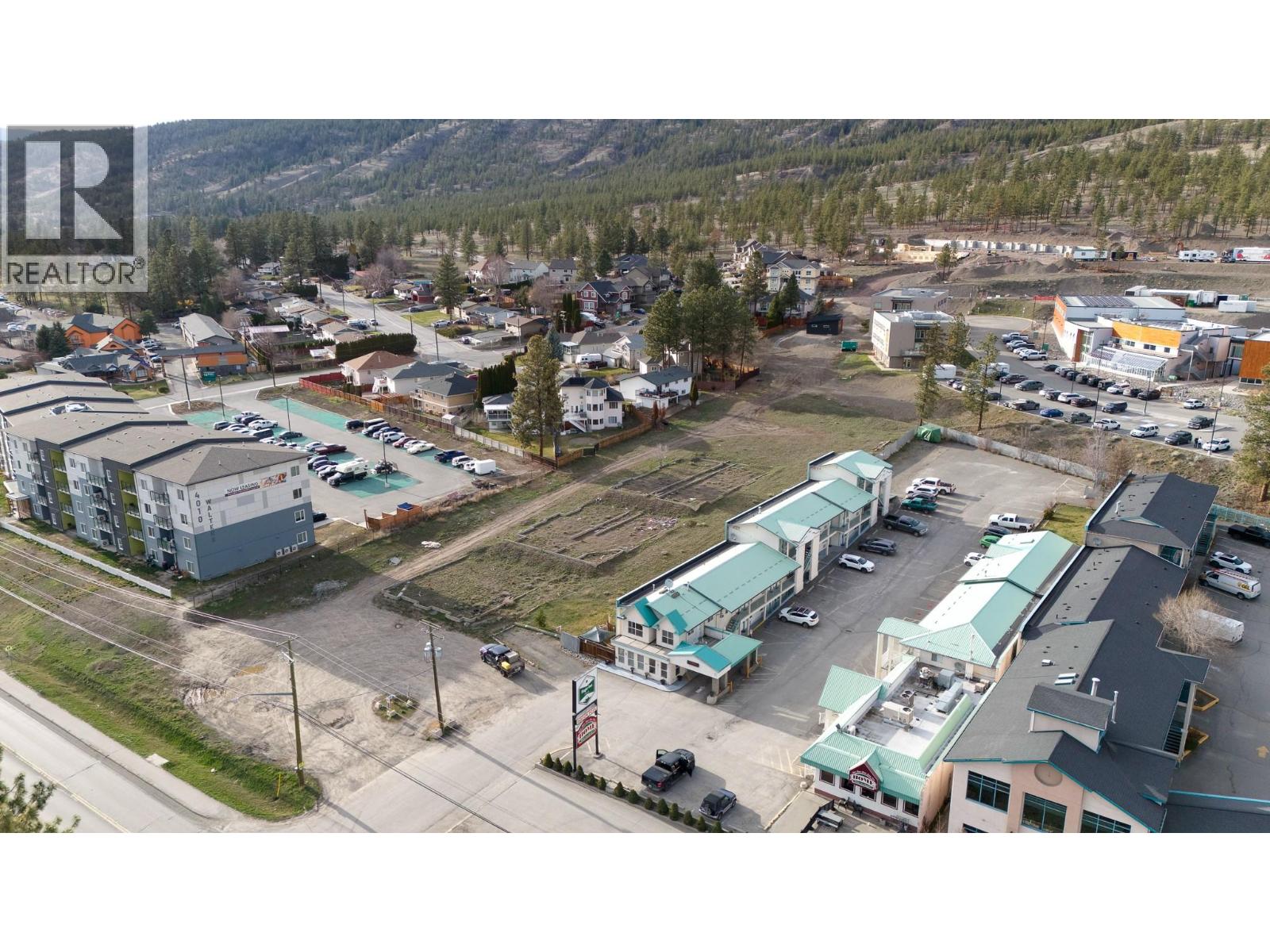 3551 Voght Street, Merritt, British Columbia  V1K 1B8 - Photo 3 - 10381290