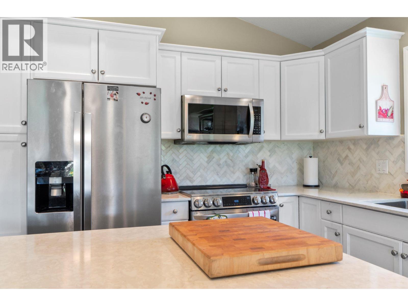 2550 Golf Course Drive Unit# 11, Blind Bay, British Columbia  V0E 1H1 - Photo 14 - 10381263