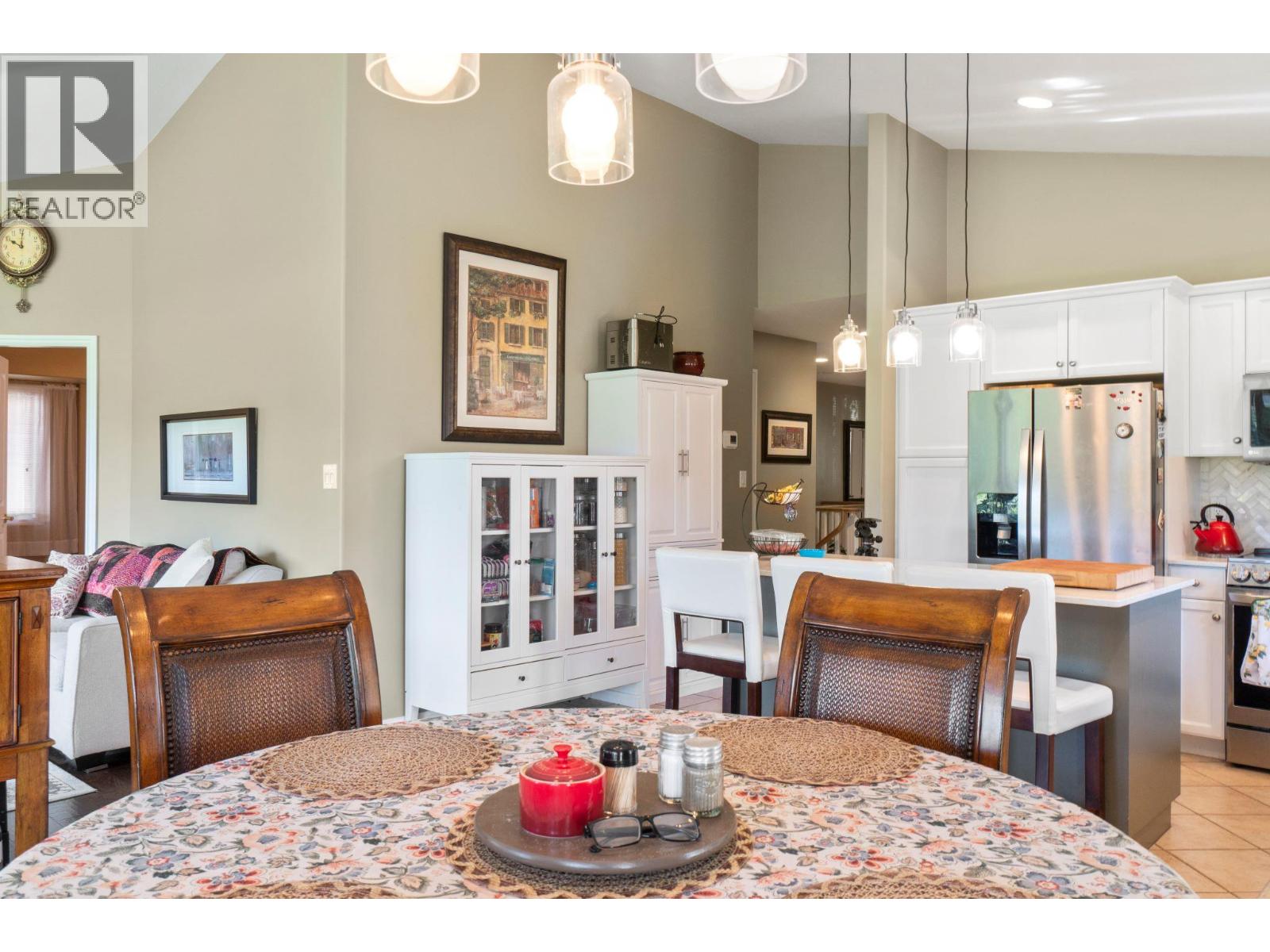 2550 Golf Course Drive Unit# 11, Blind Bay, British Columbia  V0E 1H1 - Photo 17 - 10381263