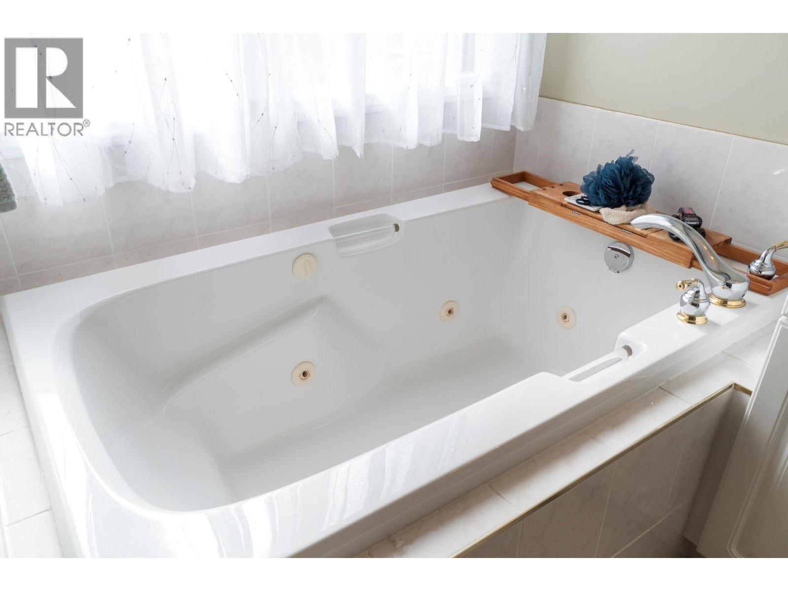 2550 Golf Course Drive Unit# 11, Blind Bay, British Columbia  V0E 1H1 - Photo 44 - 10381263