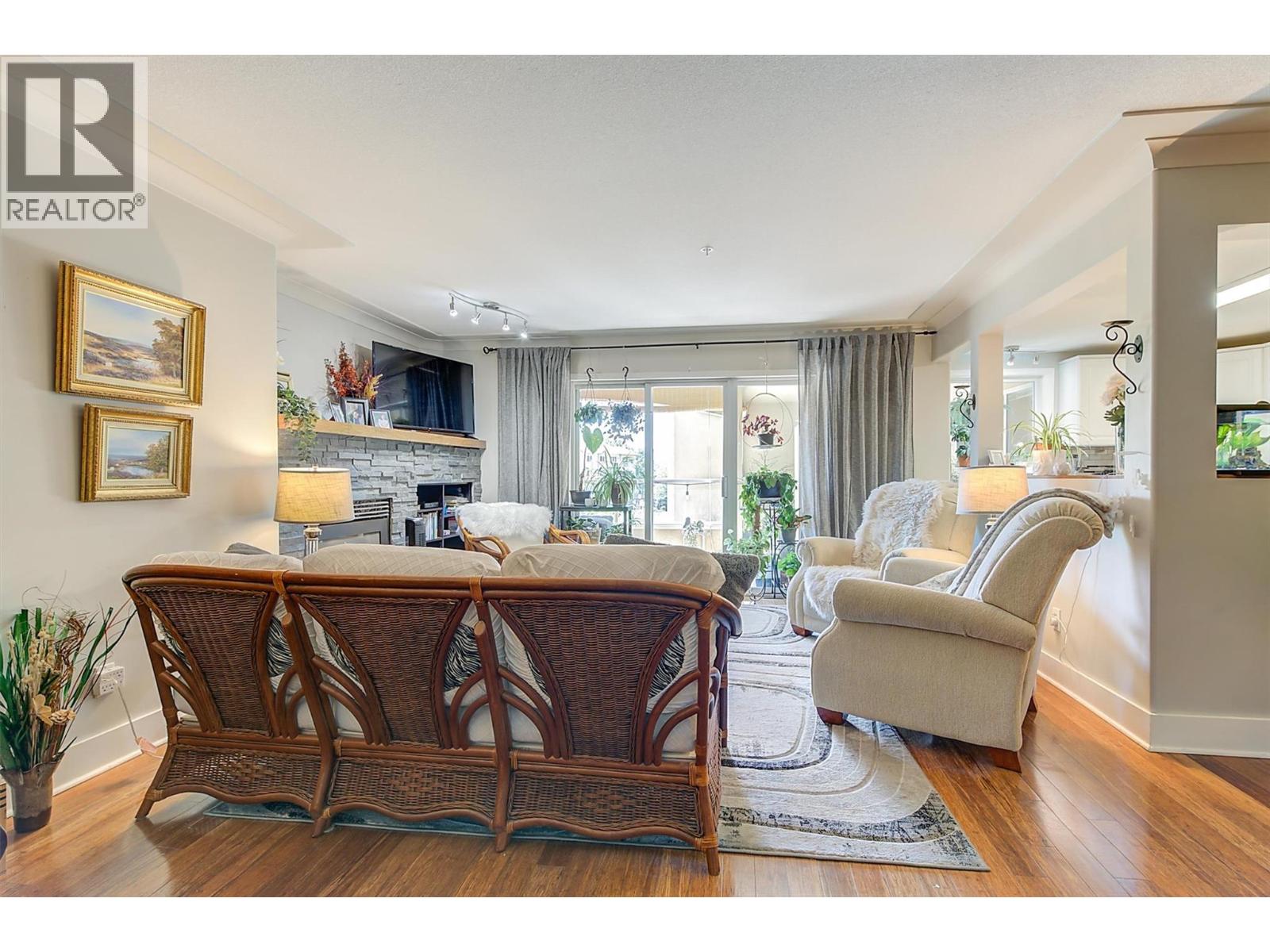 1964 Enterprise Way Unit# 309, Kelowna, British Columbia  V1Y 9S7 - Photo 11 - 10381453