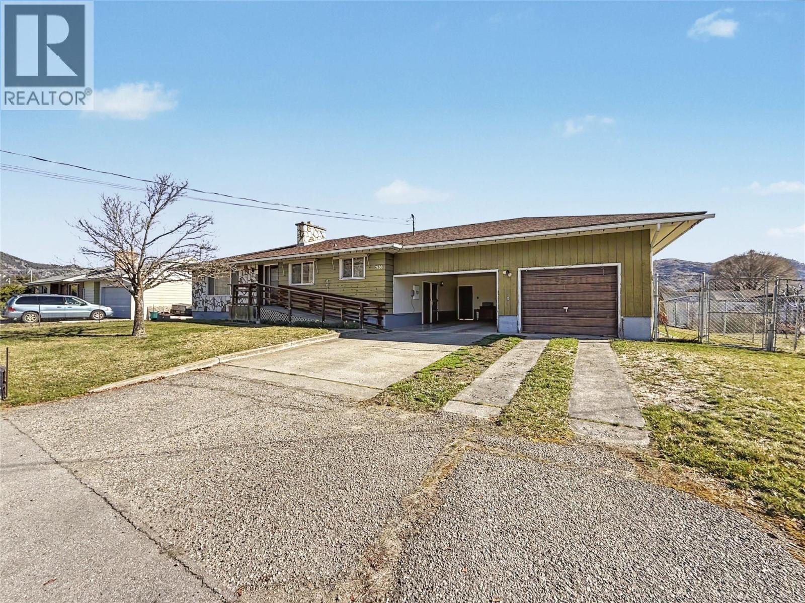 7430 22nd Street, Grand Forks, British Columbia  V0H 1H0 - Photo 2 - 10381439